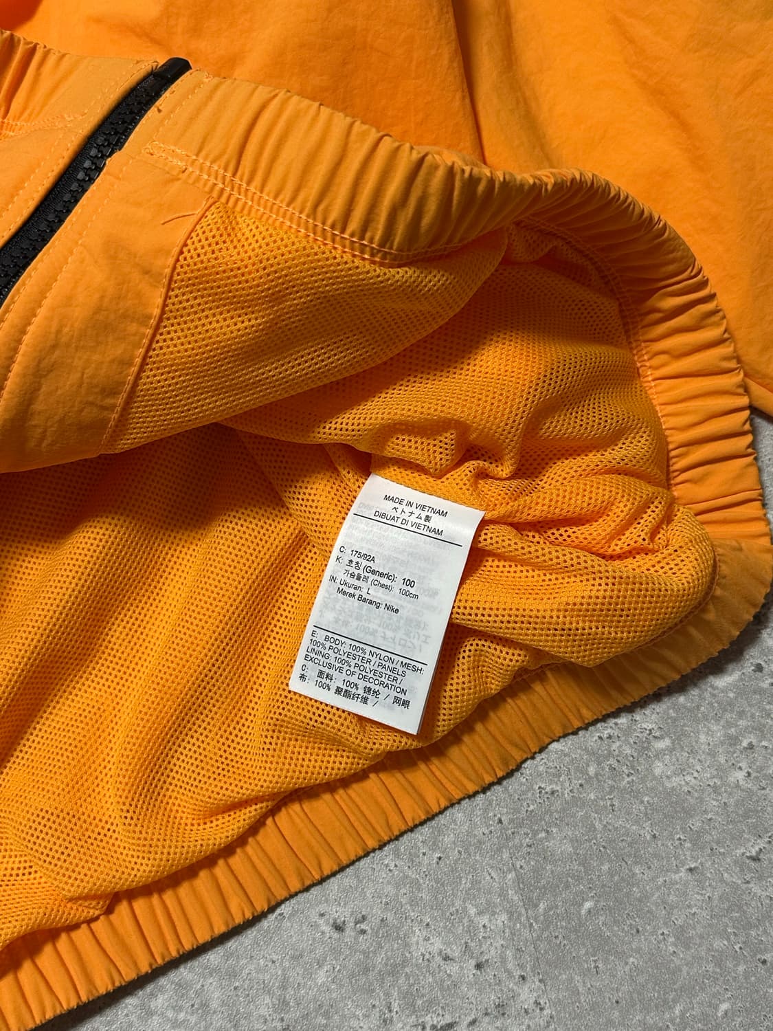 나이키 클럽 빅로고 엘로우 배색 바람막이 상품이미지7