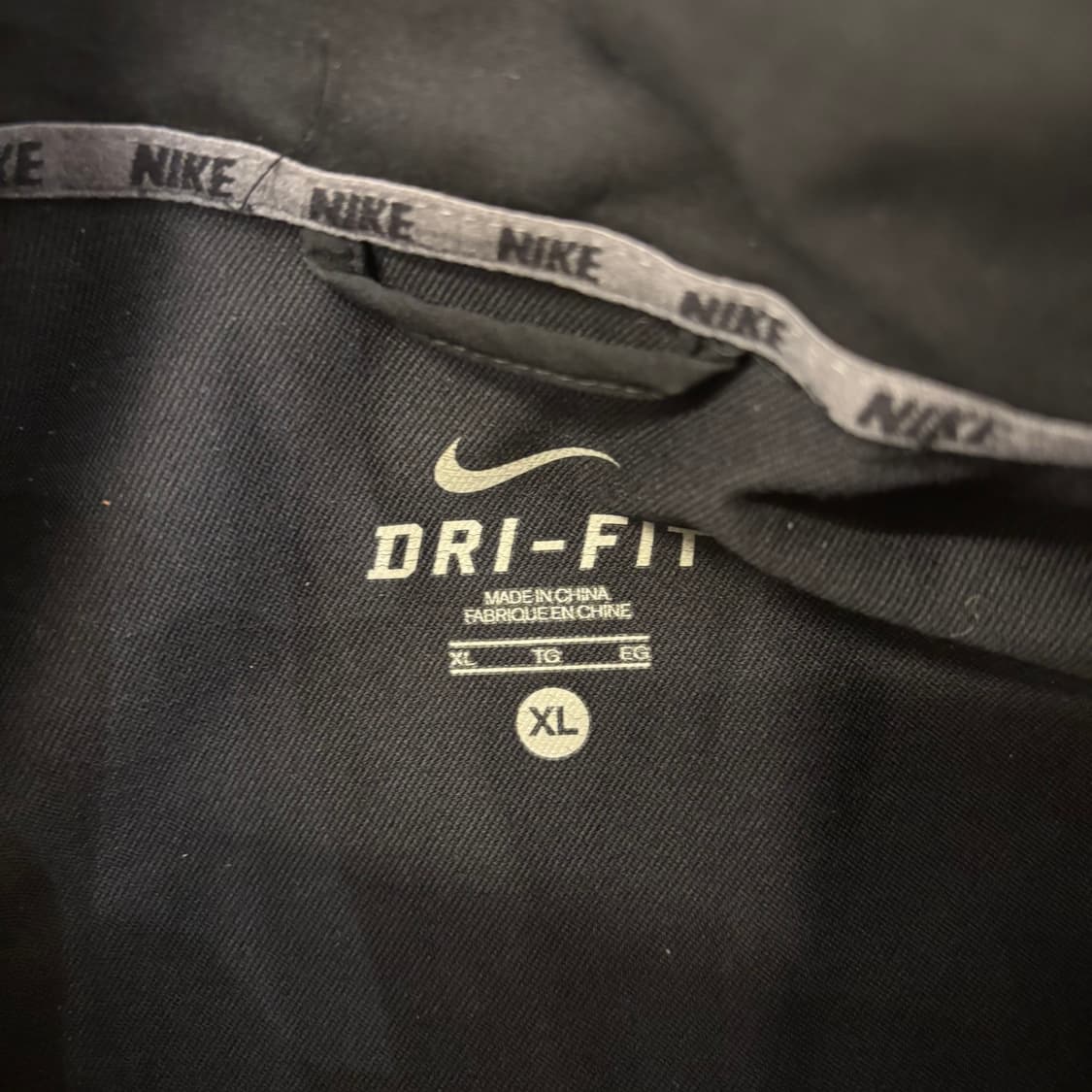 나이키 스우시 러닝 바람막이 상품이미지4