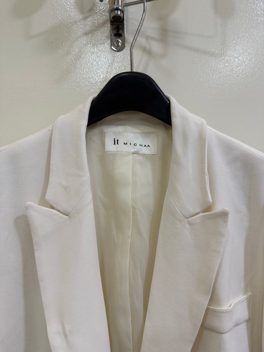 잇미샤 화이트 롱자켓 정품 상품이미지3