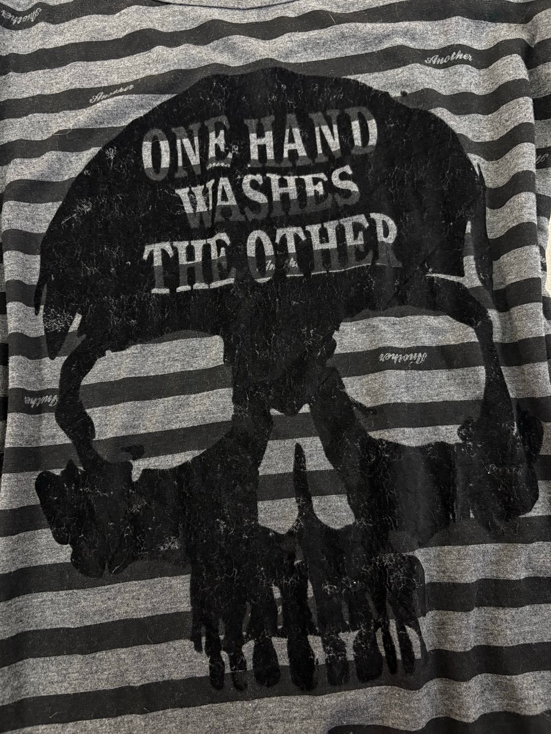 sorridere 언발 스컬 롱슬리브 상품이미지2