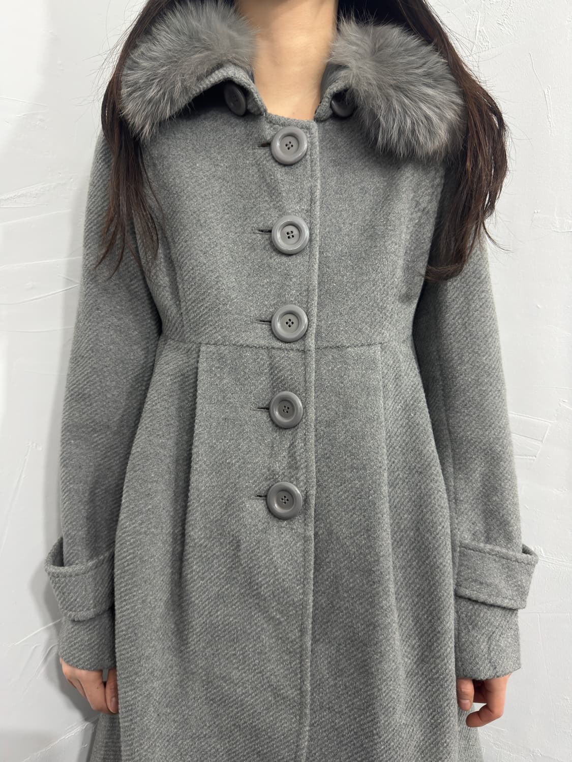 fur detail coat 상품이미지2