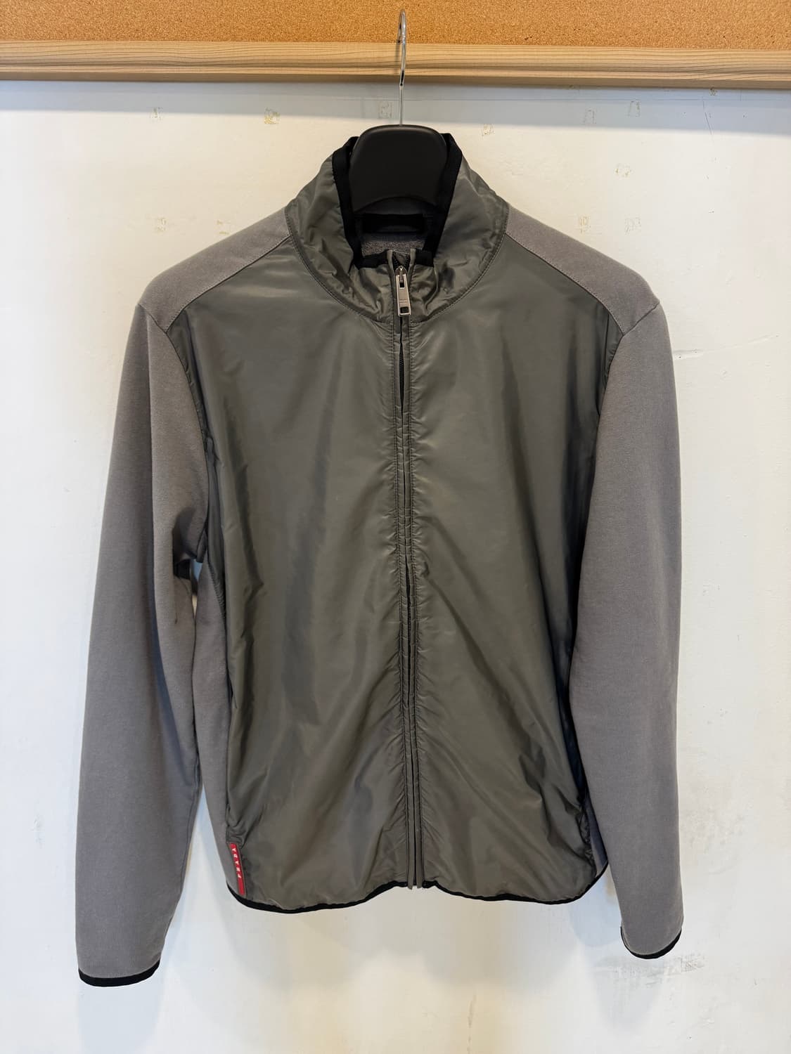 프라다 스포츠 신형 나일론 집업 상품이미지1