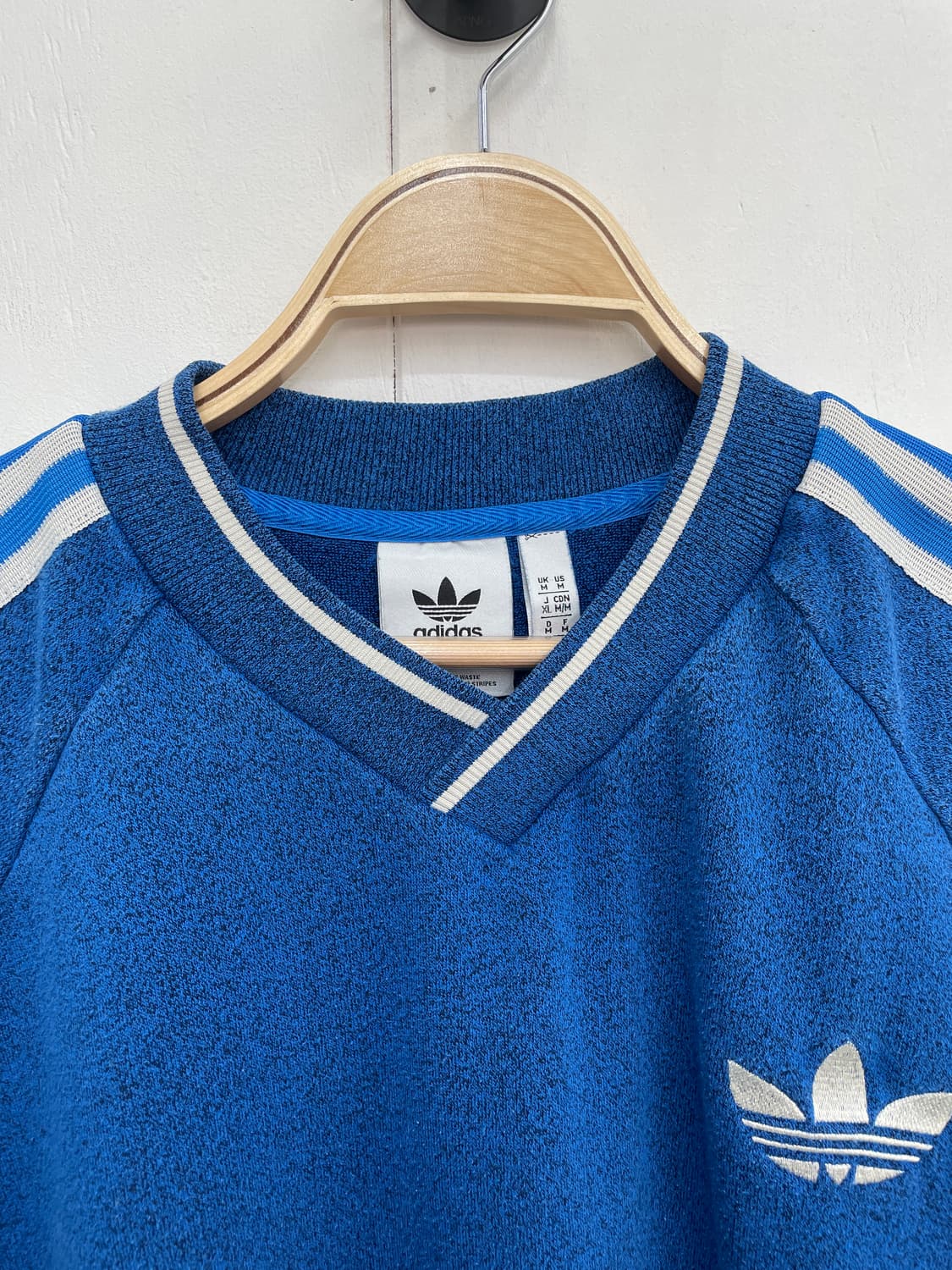 아디다스 오리지널스 블루 V넥 테리 맨투맨 상품이미지6