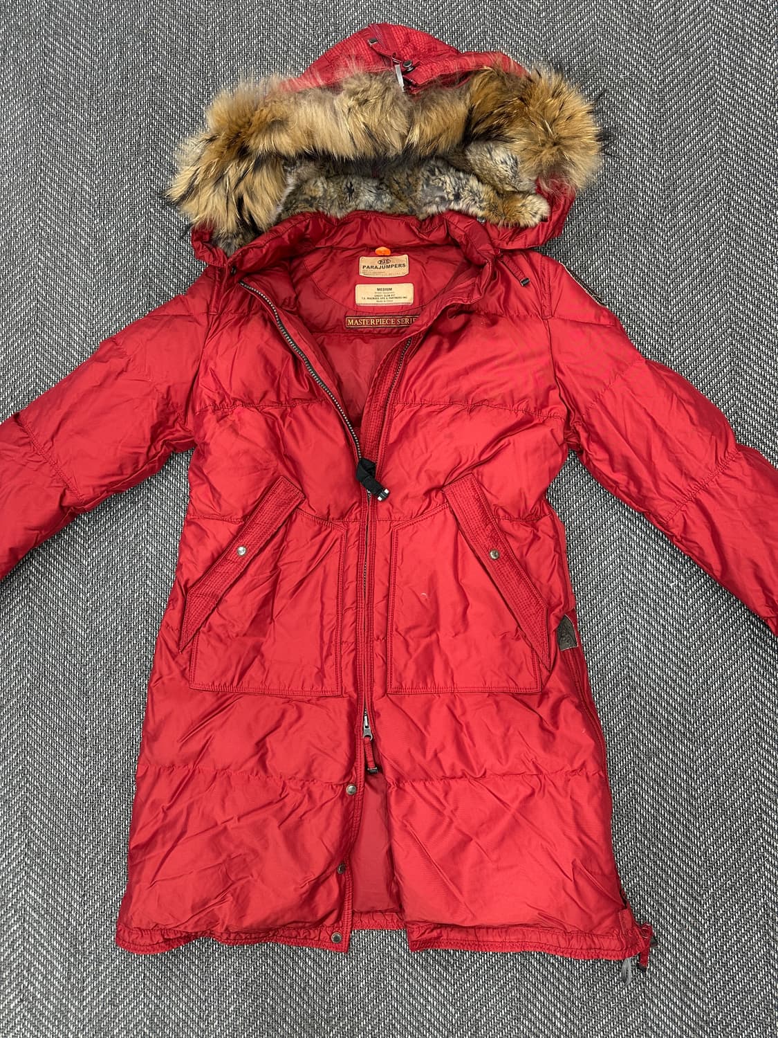 파라점퍼스 퍼 롱 파카 레드 상품이미지3