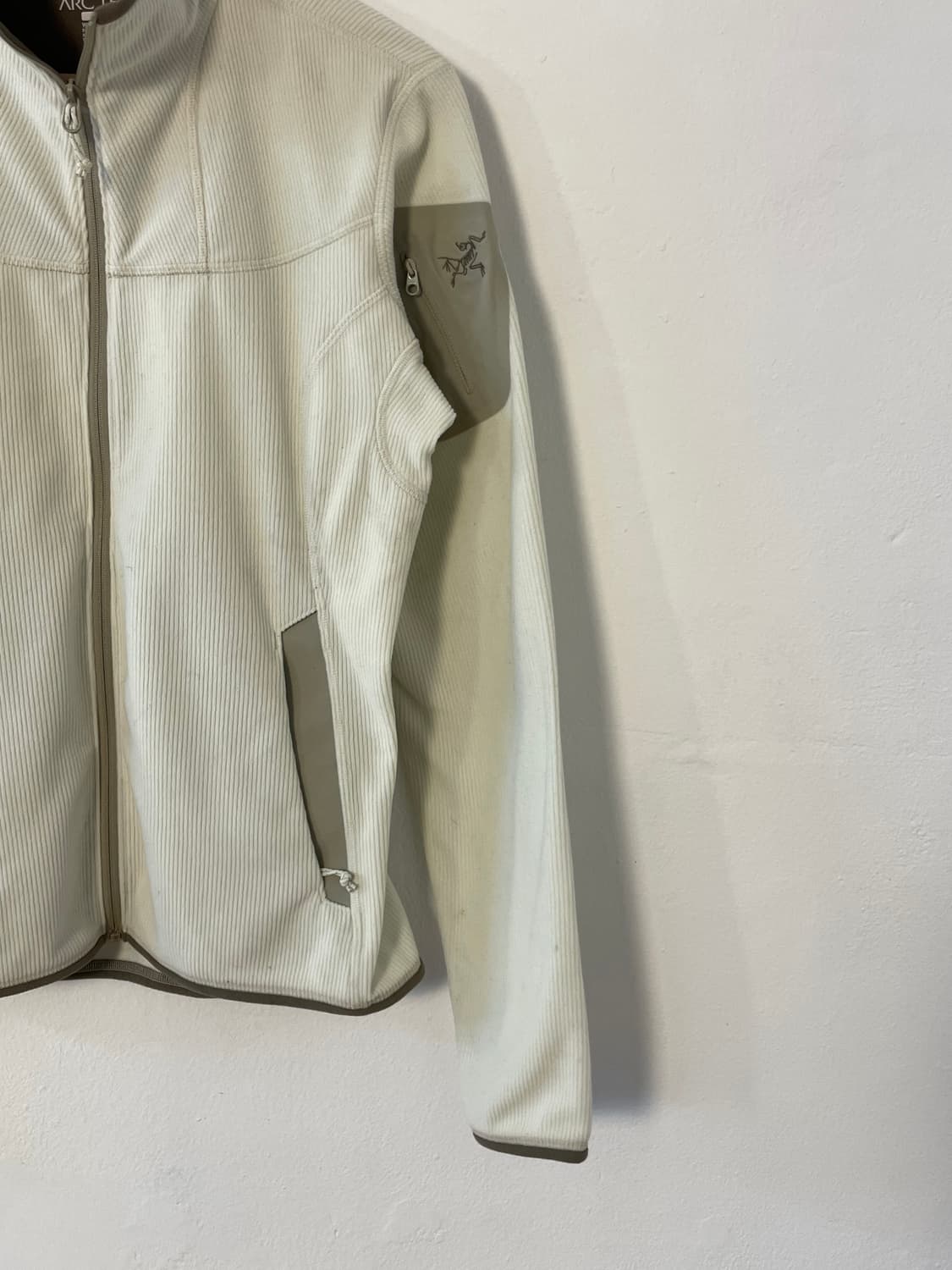 아크테릭스 감마 우먼 집업  상품이미지3