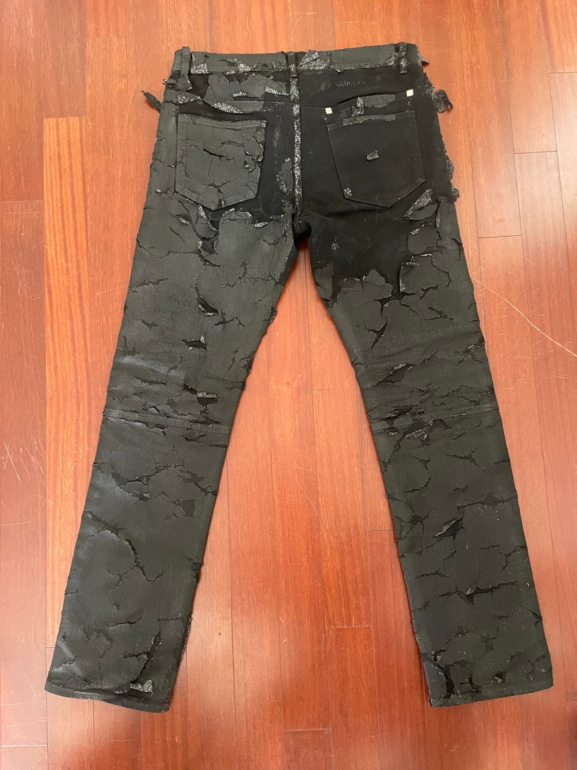 Givenchy black paint coated jean 31size 상품이미지2