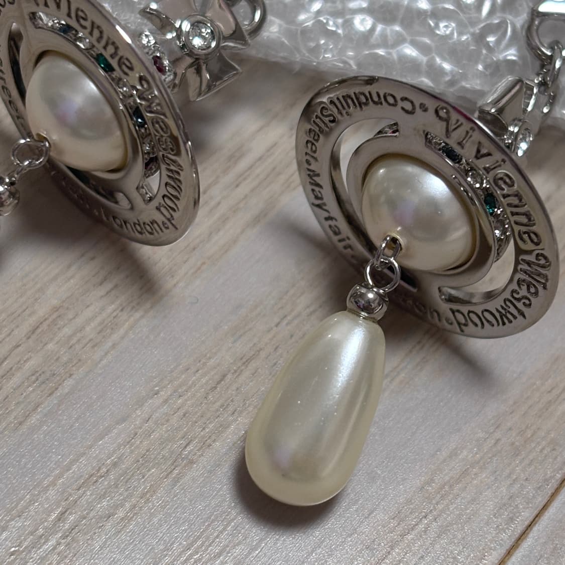 비비안웨스트우드 드롭 귀걸이 새상품 진주 드롭 이어링  상품이미지5