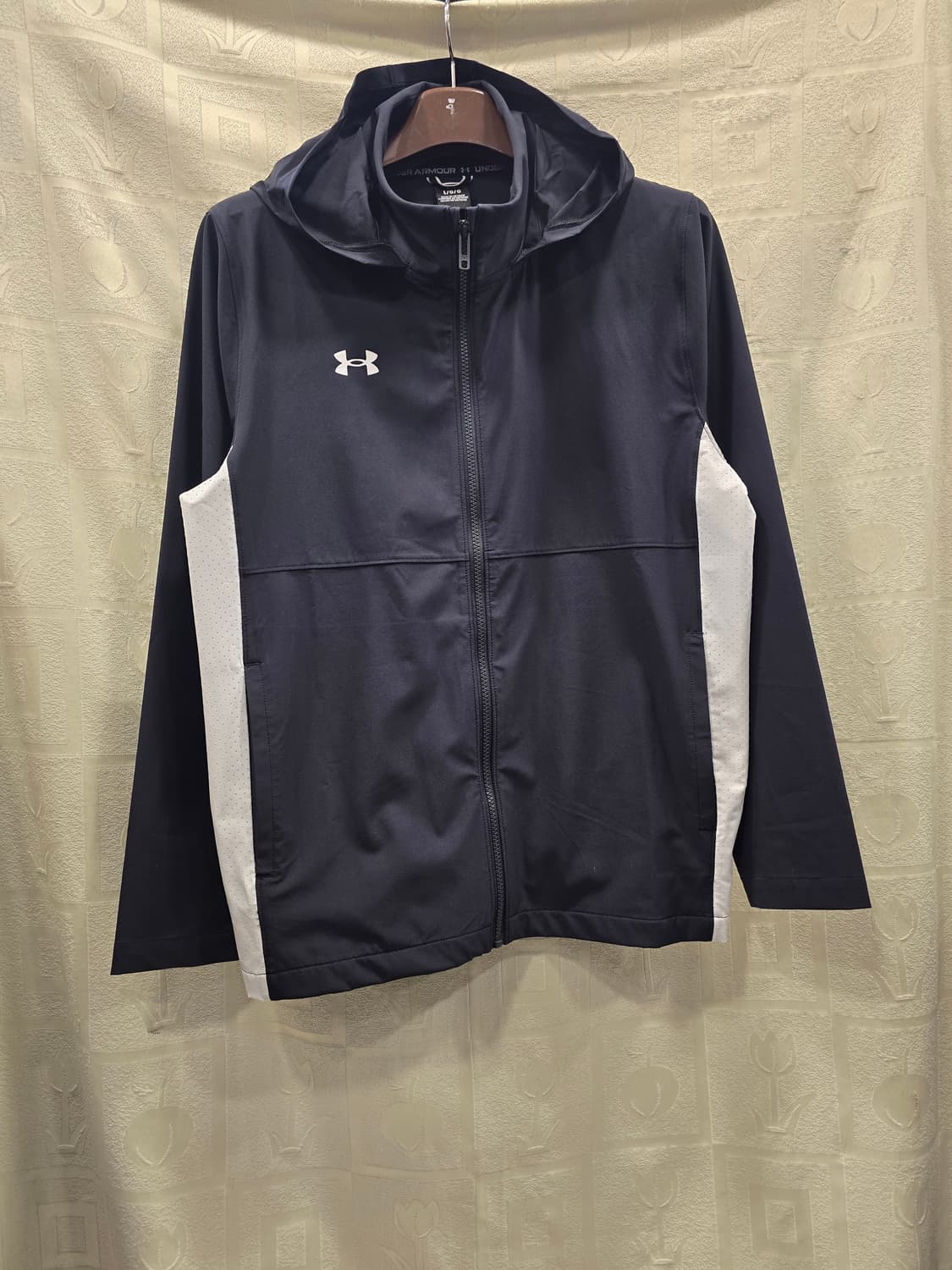 언더아머 후드 집업 바람막이 자켓 L (100) 상품이미지1