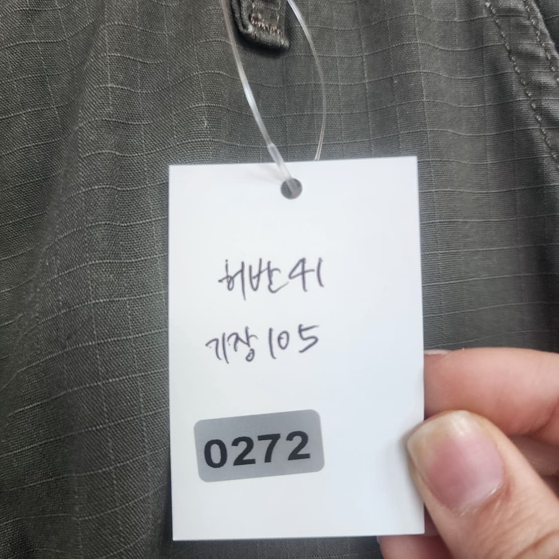 칼하트 카키색 카고 바지 상품이미지10