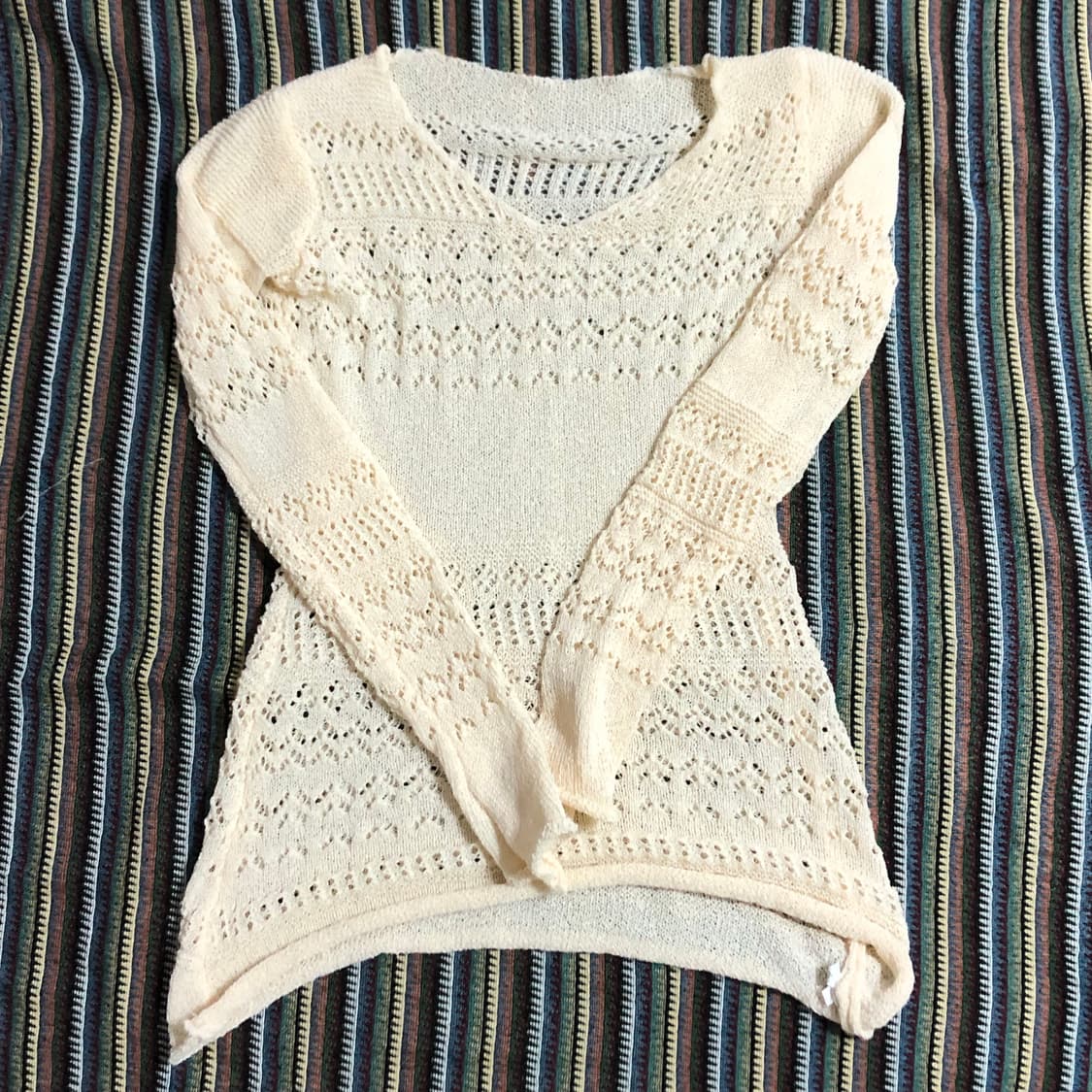 빈티지 레이스 브이넥 루즈 니트 상품이미지1