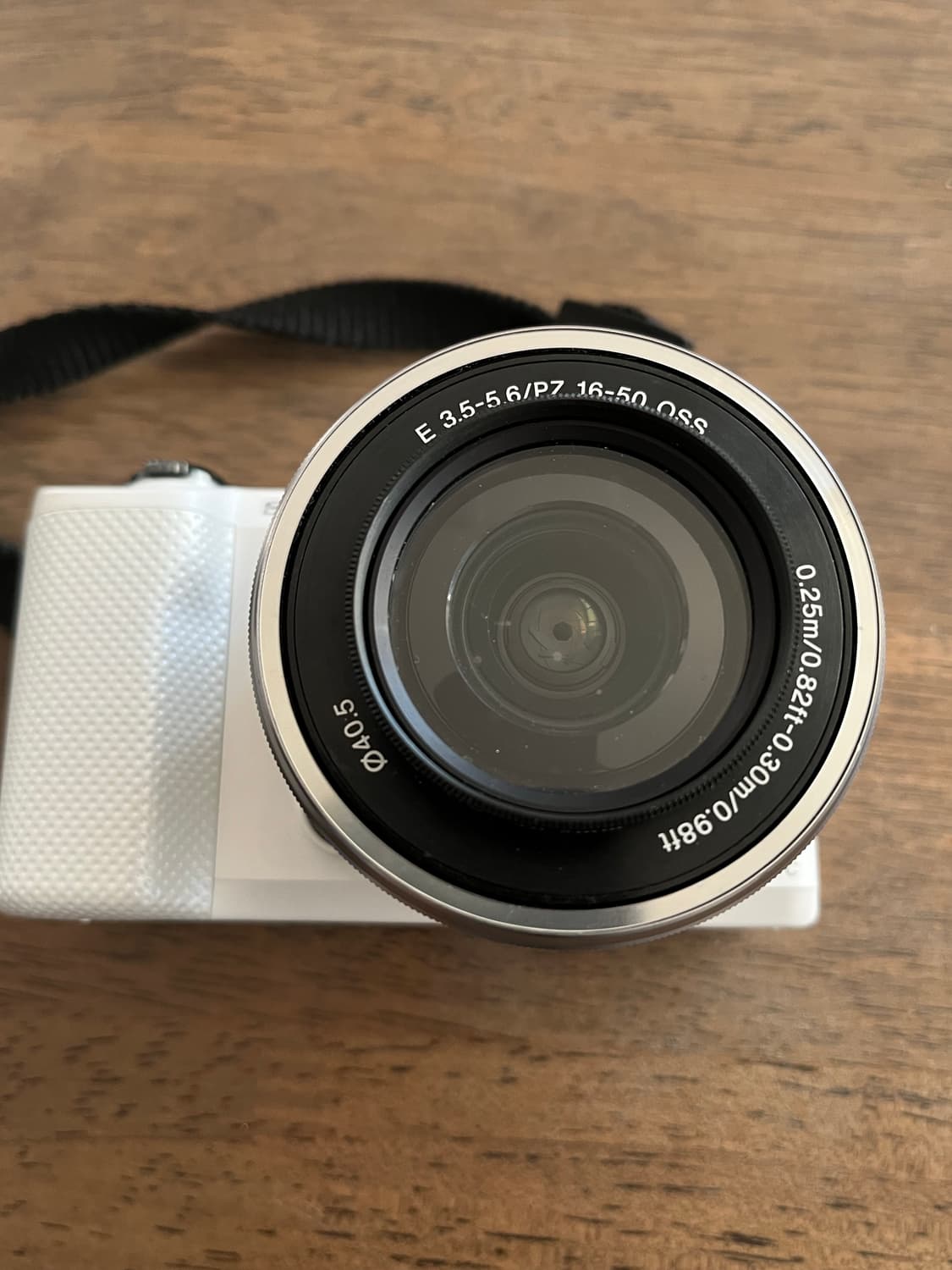 작례⭕️ 소니 a5000 미러리스 디지털카메라 디카 + 충전기 상품이미지3