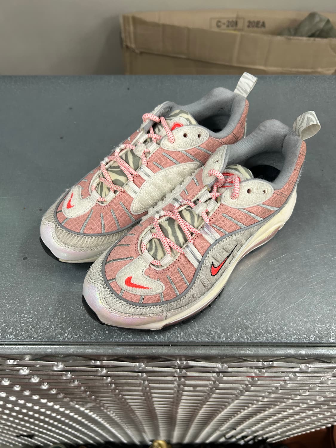 나이키 에어맥스 98 우먼스 차이니즈 뉴 이어 230 상품이미지2