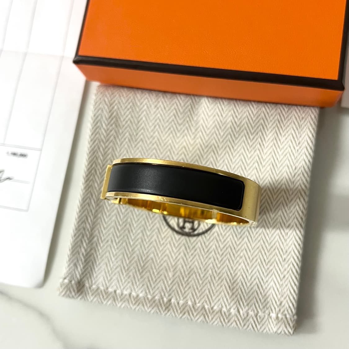 [S급/정품] 에르메스 클릭아슈 HH 팔찌 T4 블랙 골드 상품이미지4