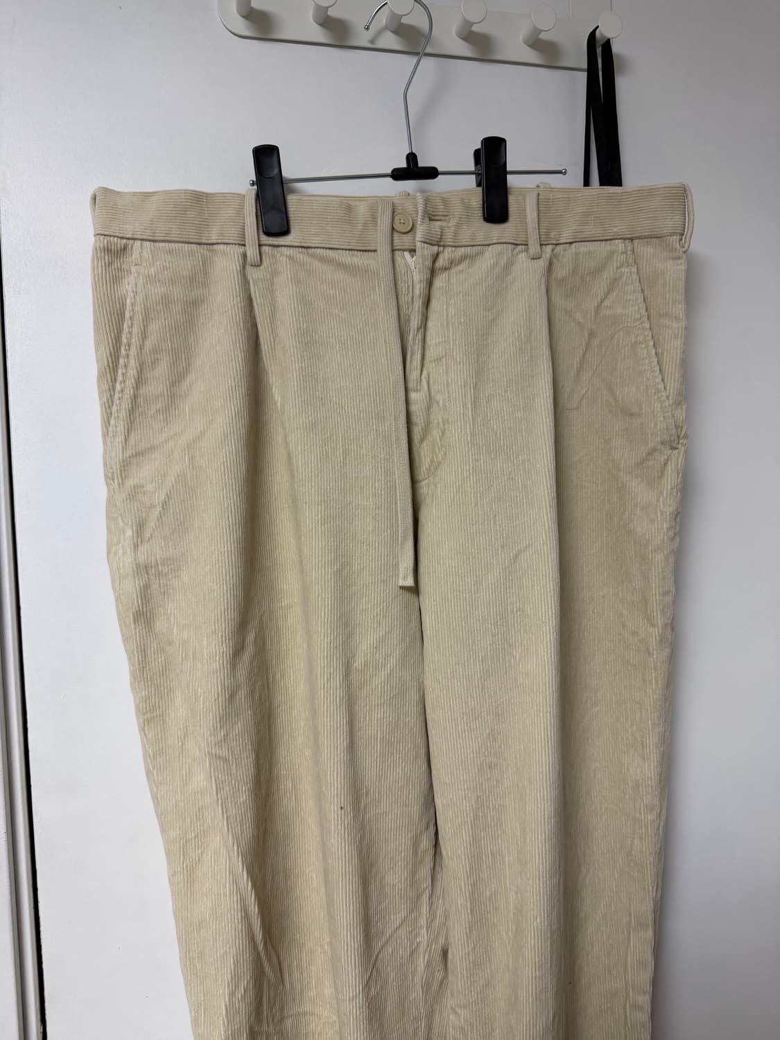 유니클로 코듀로이 흰바지 XL 상품이미지1