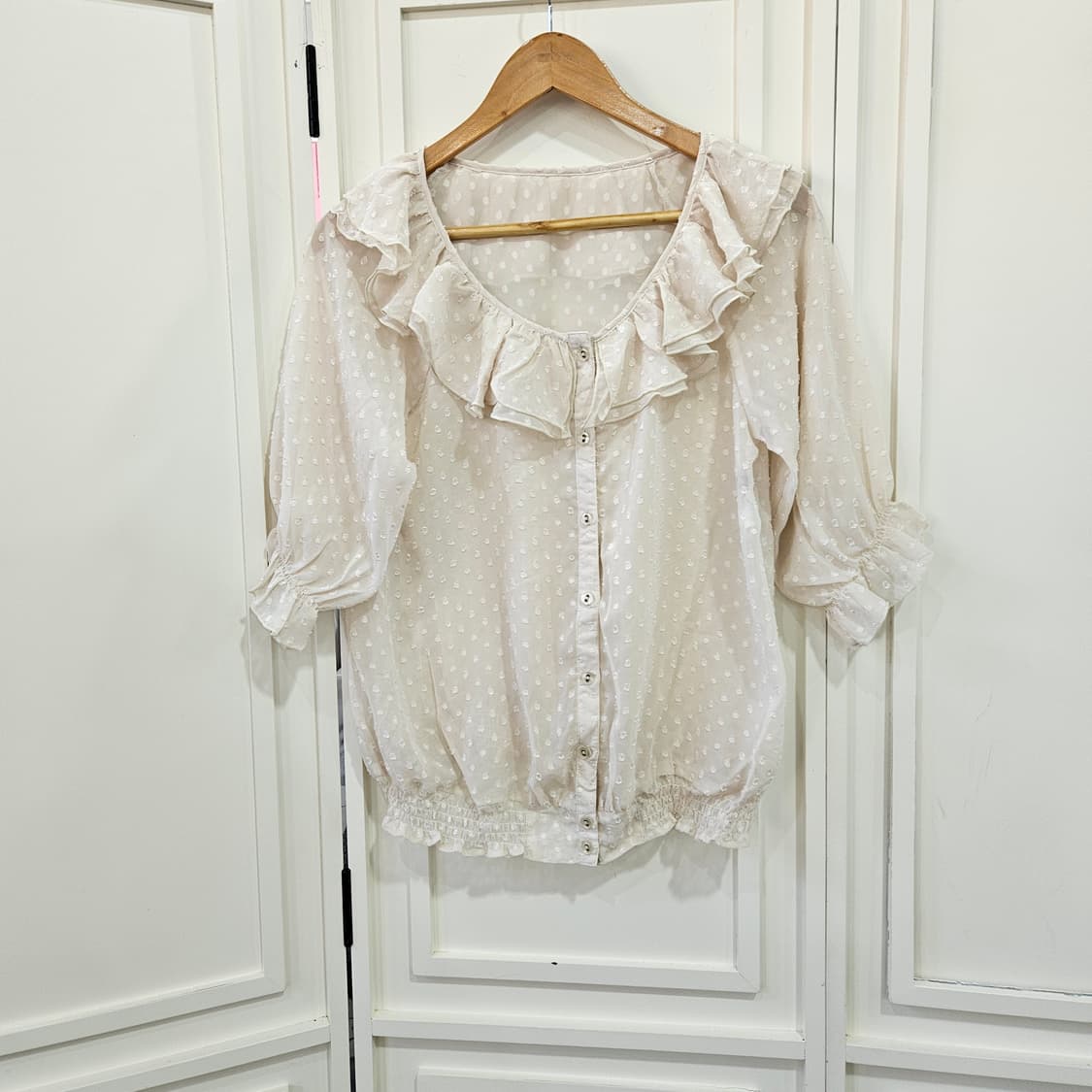 도트 쉬폰 프릴 블라우스 상품이미지1