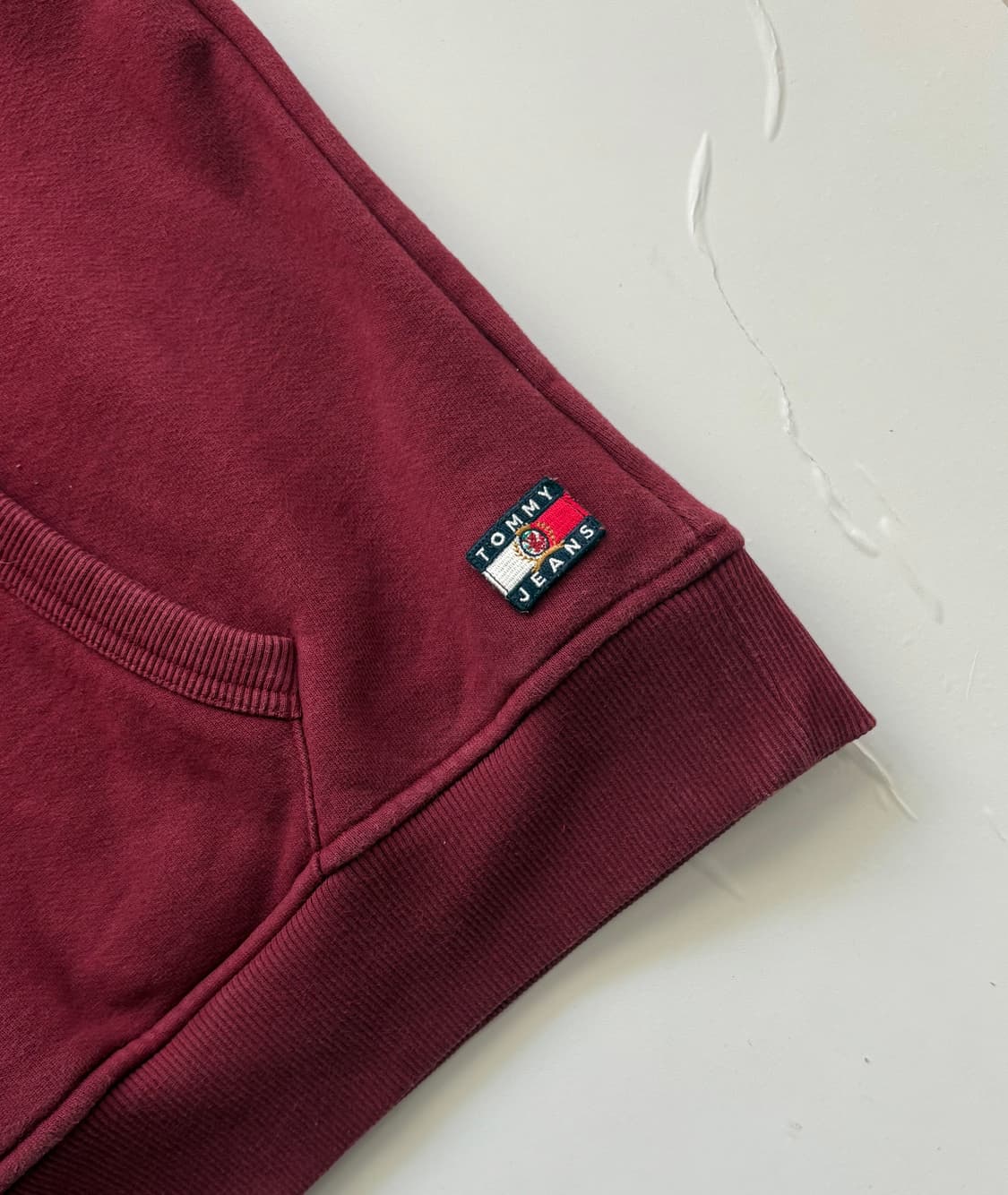 타미 진스 크레스트 오버핏 후드티 상품이미지5