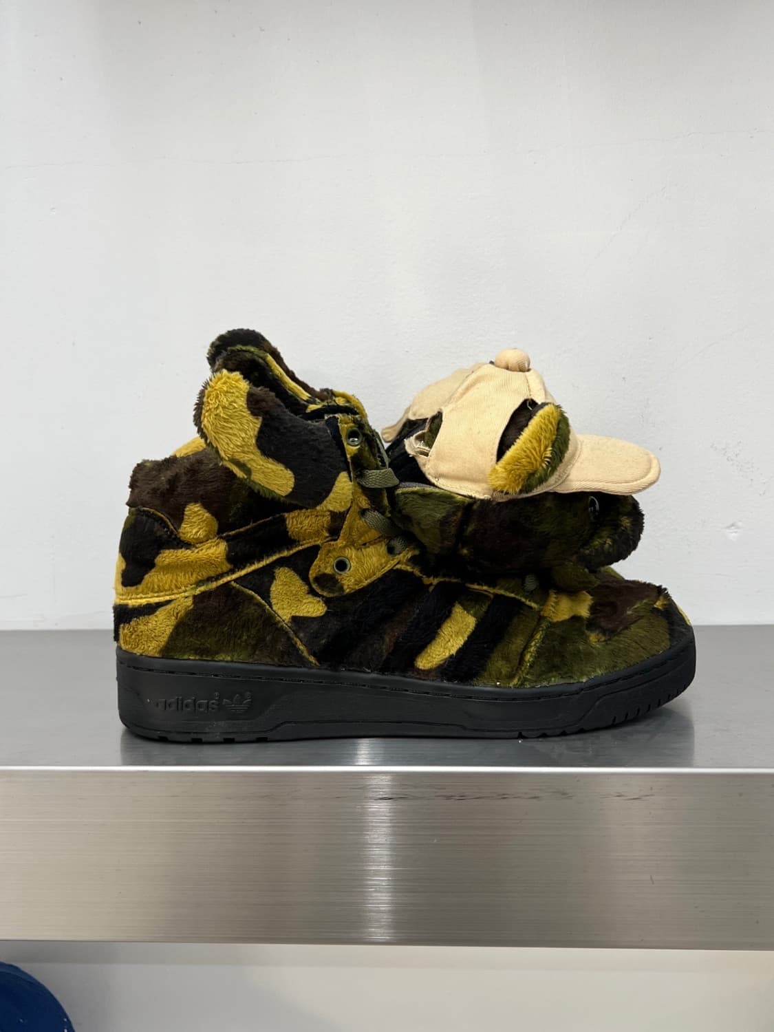 (새상품) 아디다스 X 제레미스캇 카모 베어 포럼 / 265 상품이미지5