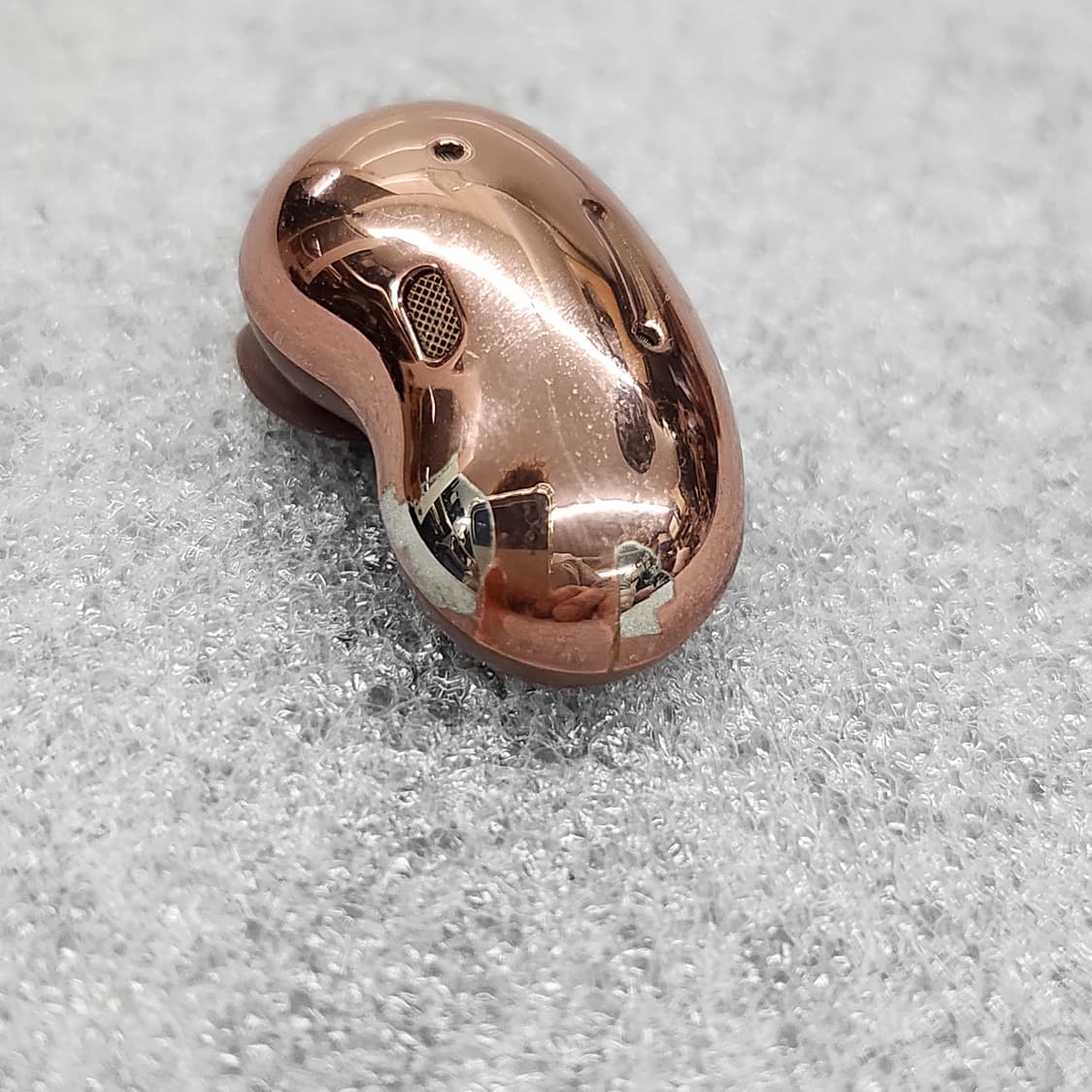 삼성 갤럭시 버즈 라이브 미스틱 브론즈 상품이미지5