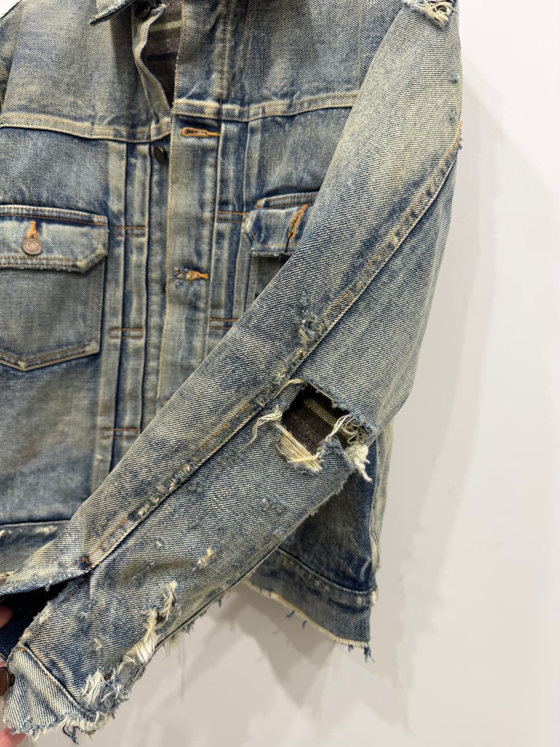 (미착용 새상품) 생로랑 데님 디스 자켓 xs (체감M) 팝니다 상품이미지3