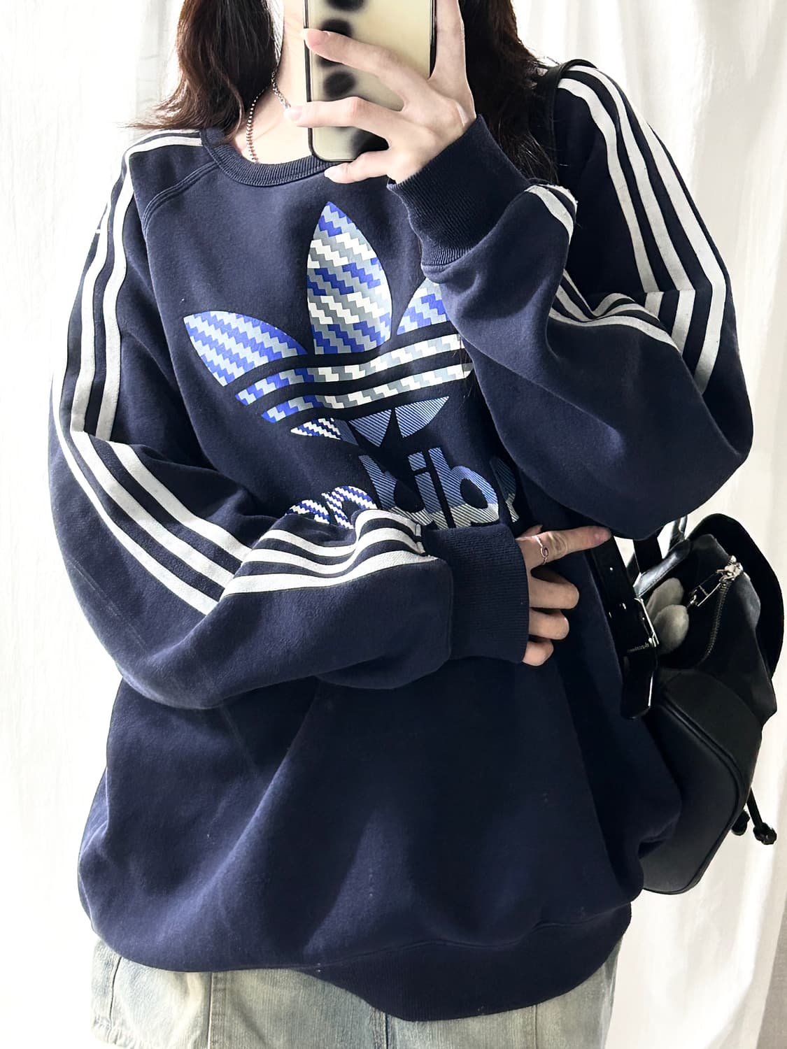 아디다스 빅로고 삼선 맨투맨 상품이미지3