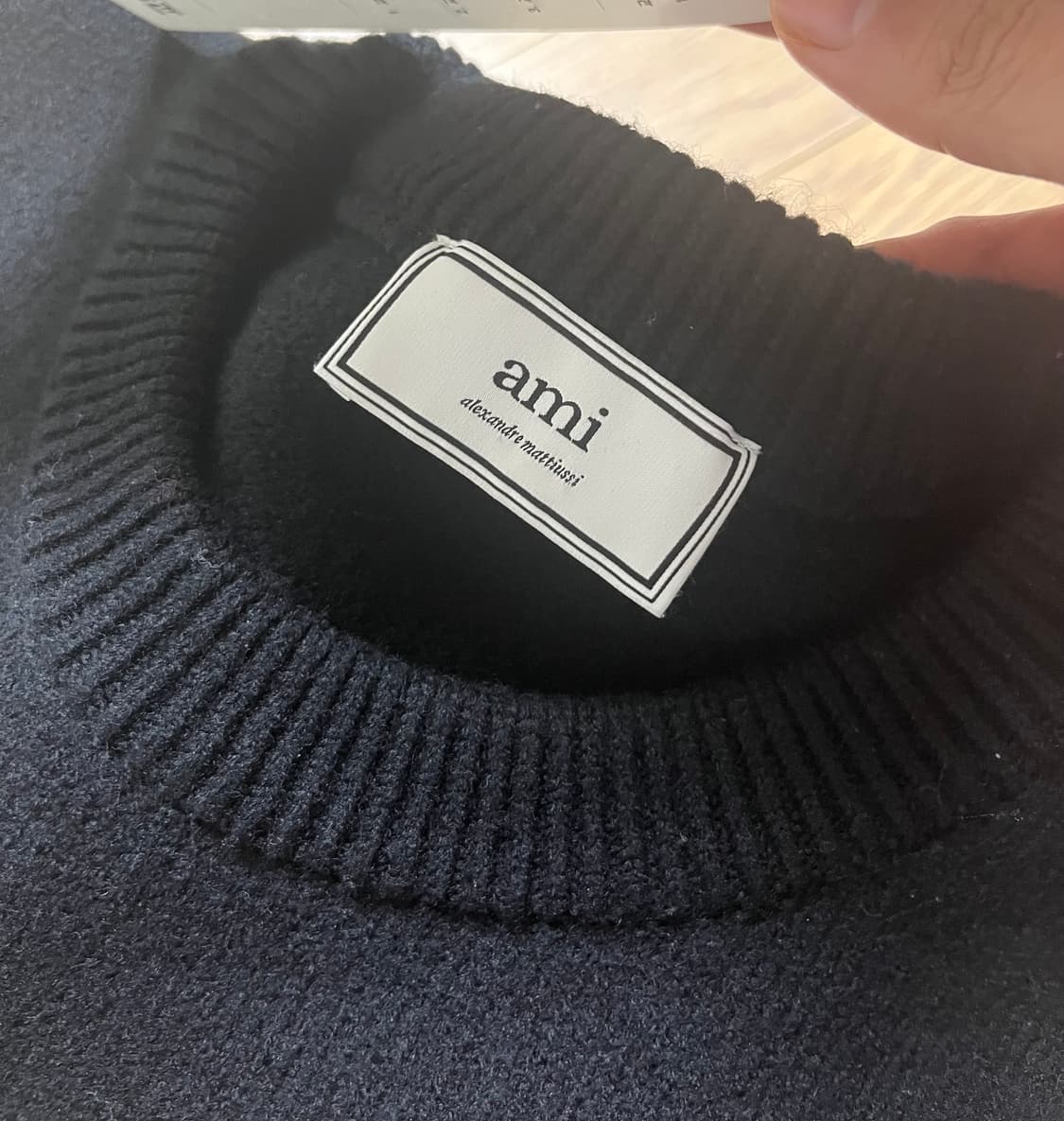 아미 인타르시아 버진울100% 초판 하트로고 니트 상품이미지3
