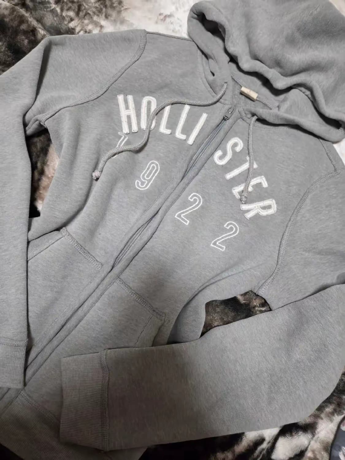 홀리스터 빅로고 기모 후드집업 S 상품이미지1