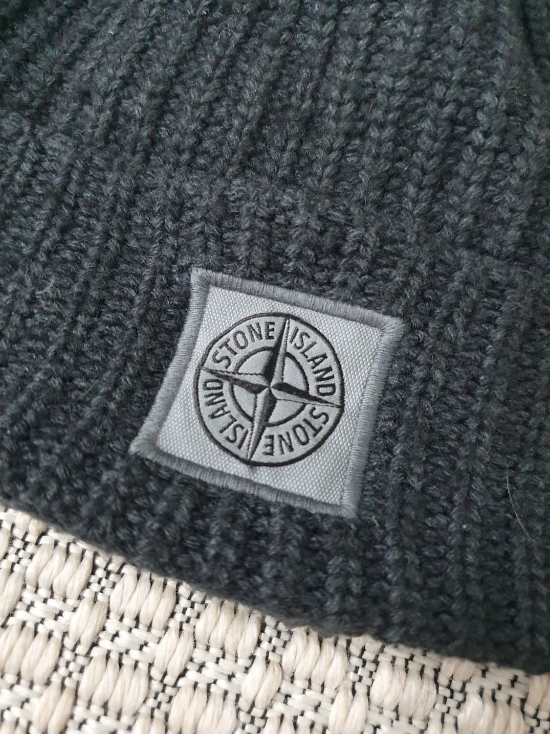 2017 스톤 아일랜드 그레이 비니 상품이미지2