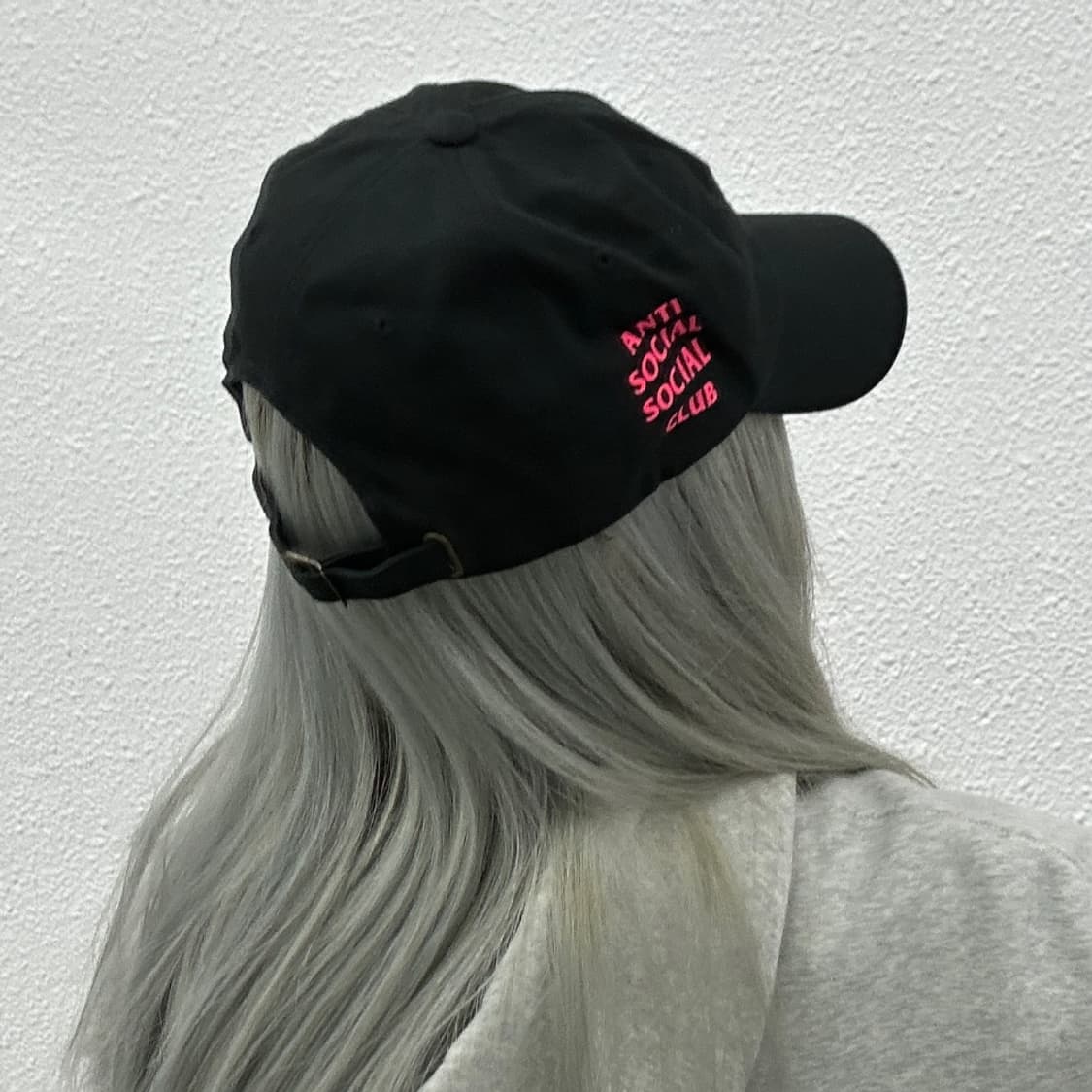 안티소셜클럽 래빗 블랙 볼캡 상품이미지4