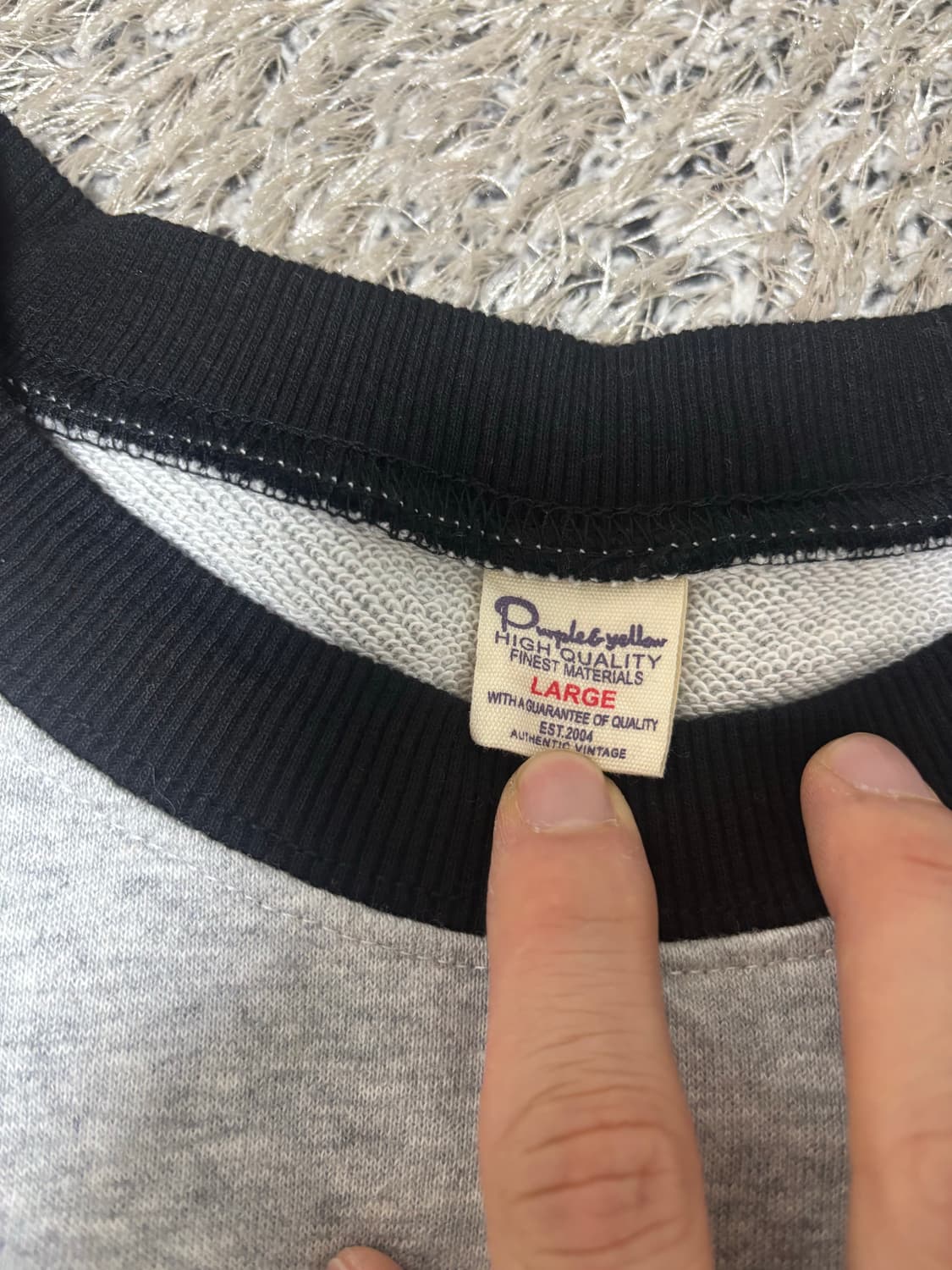 일본판 퍼플앤옐로우 맨투맨 사이즈 105 상품이미지3