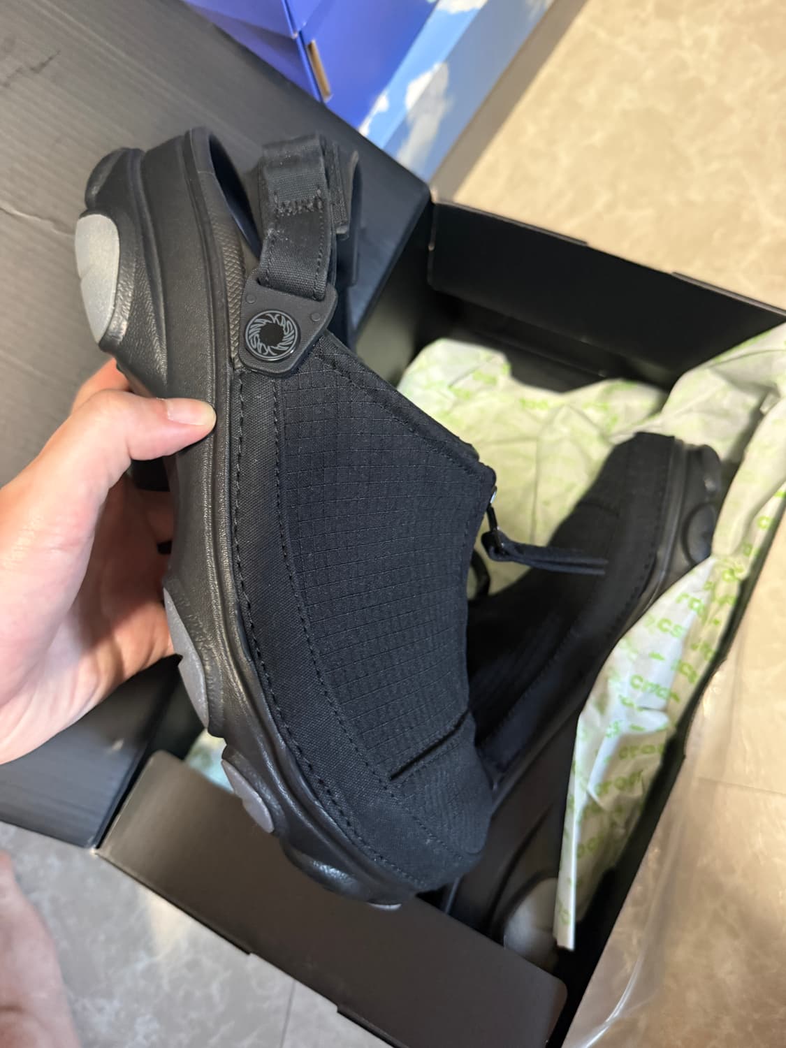 260사이즈 카시나 크록스 올터레인 블랙 상품이미지1