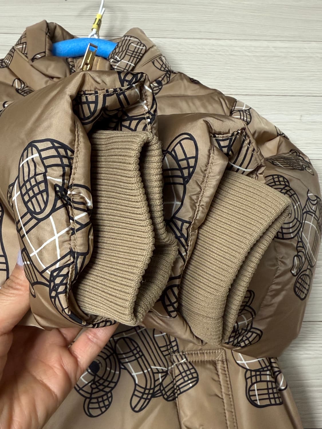 버버리 키즈패딩 12y 상품이미지6