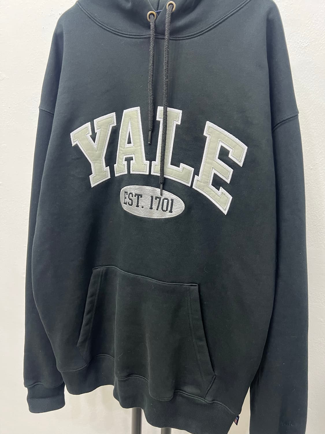 정품) YALE 예일 후드티 L 상품이미지3