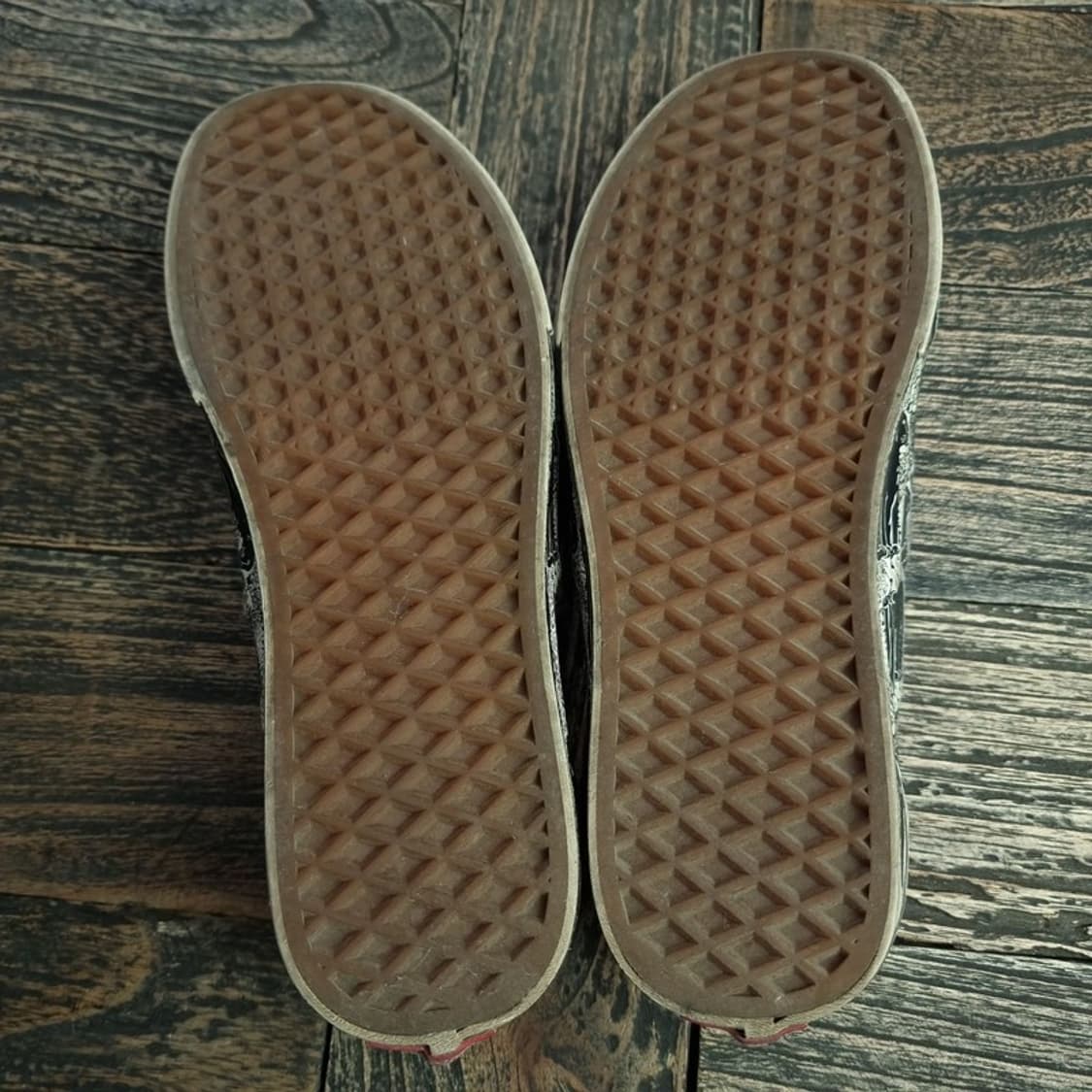 [반스 X 오프닝세레모니] 멀티 패턴 에센틱 스니커즈 M19737 상품이미지7