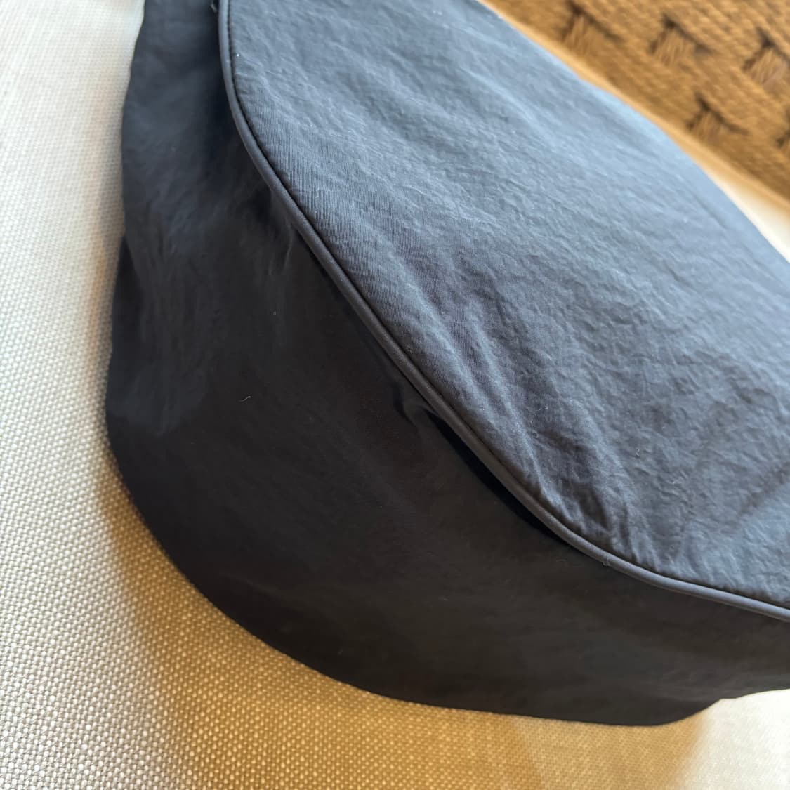 마스마룰즈 하프문 크로스백 블랙 상품이미지8