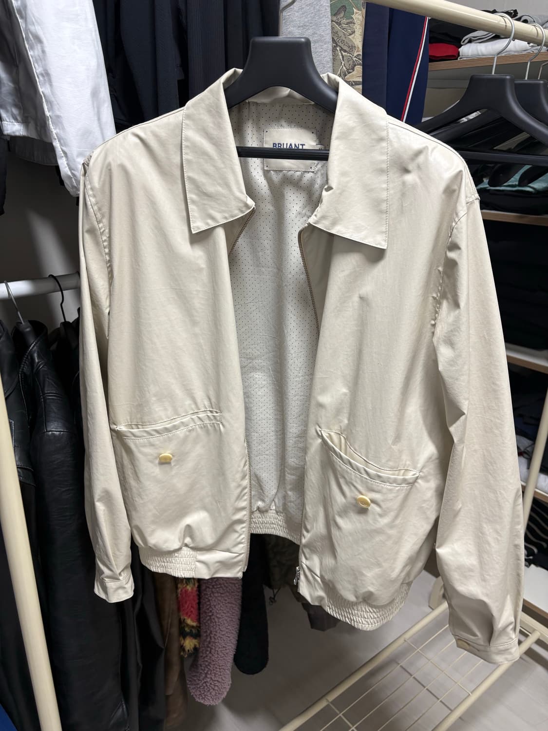 브루앙 봄버재킷 m 상품이미지1