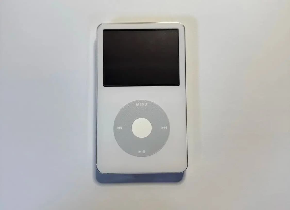 아이팟 클래식 5세대 32GB 팝니다(우유팟) 상품이미지1