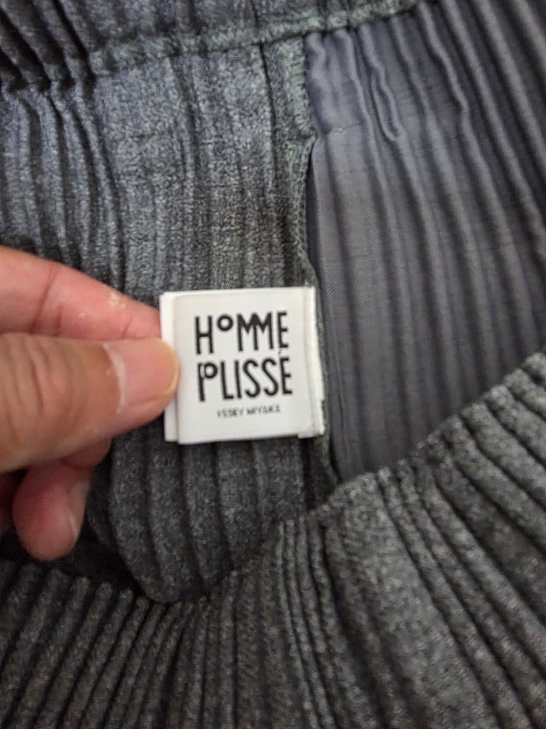 이세이미야케 옴므플리세 바지 정품 상품이미지3