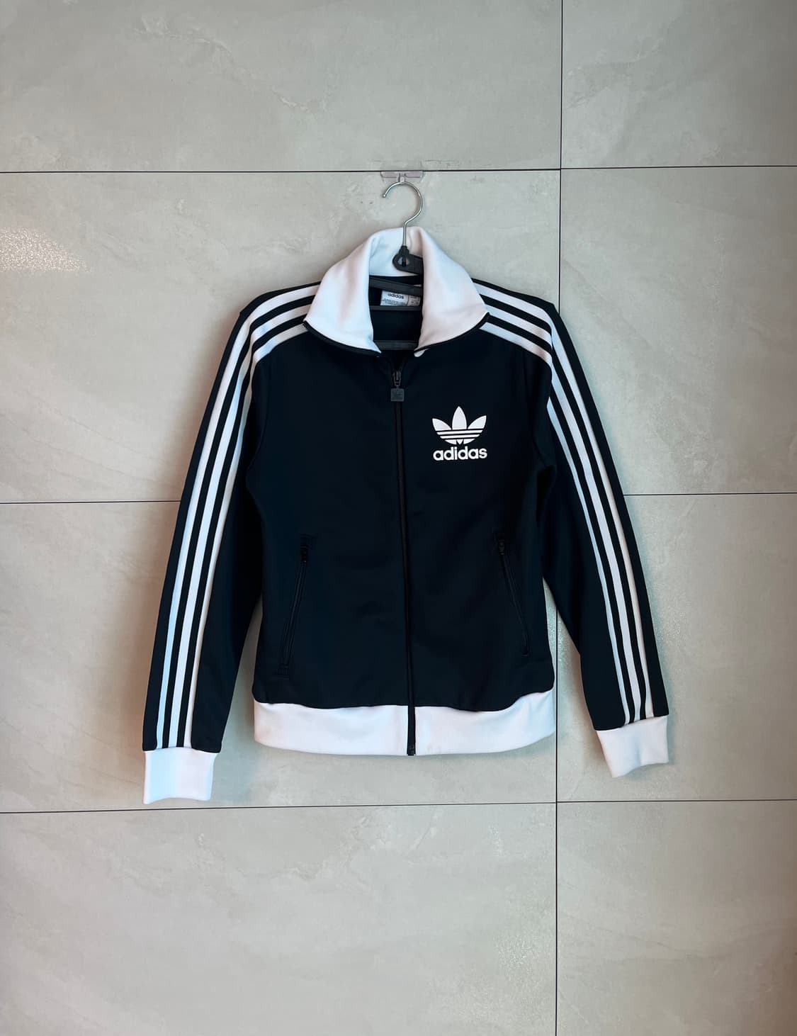 아디다스 클래식 파이어버드 검,흰 져지 [S] 상품이미지1