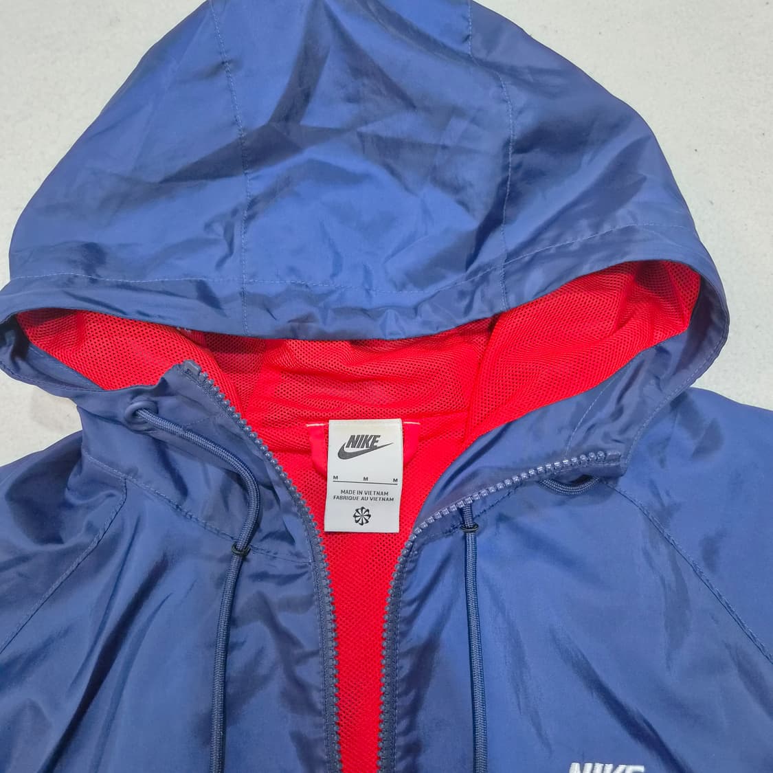 나이키  바람막이M(상태최상) 상품이미지2
