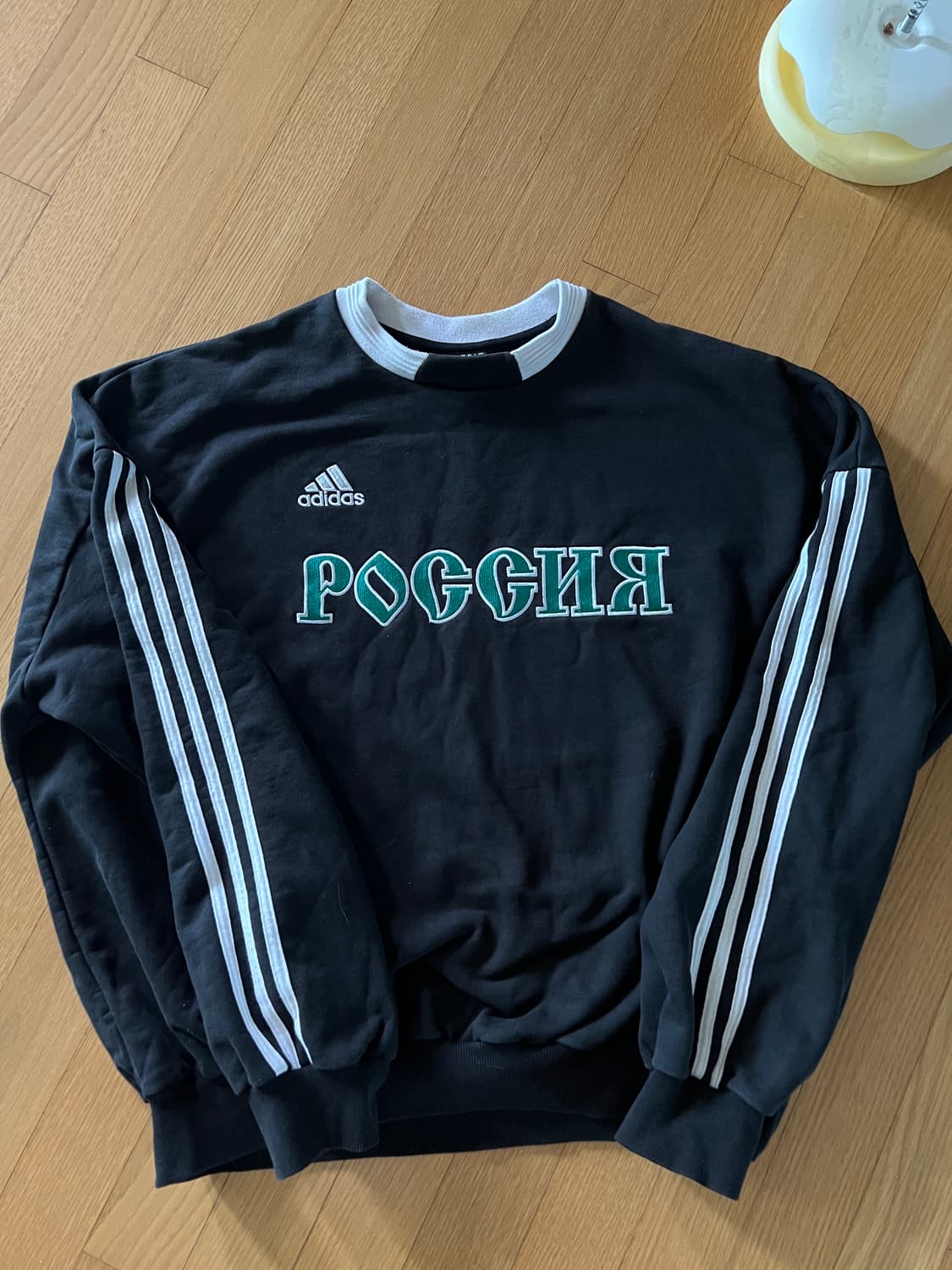 아디다스 고샤 맨투맨 상품이미지1