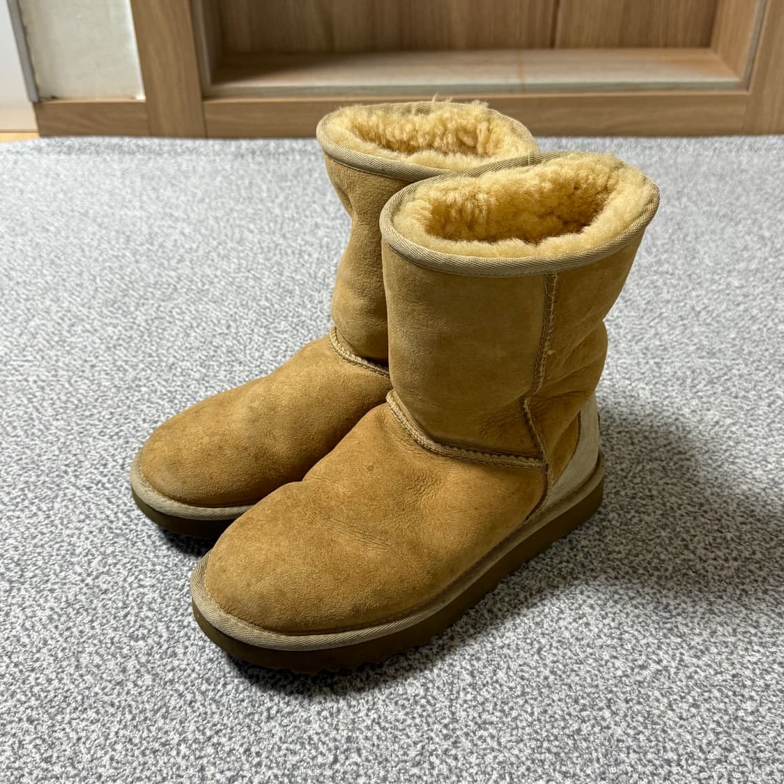 UGG 어그 양털 부츠 230 상품이미지2