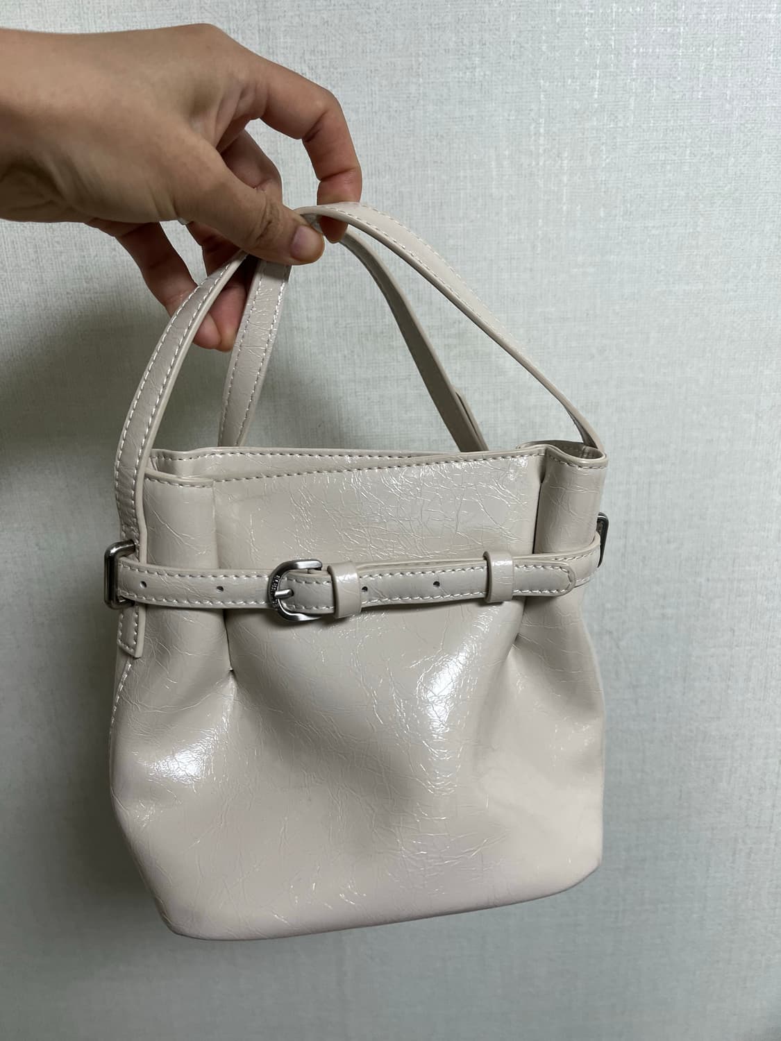 엘바테케브 멜로리 버킷백 상품이미지4