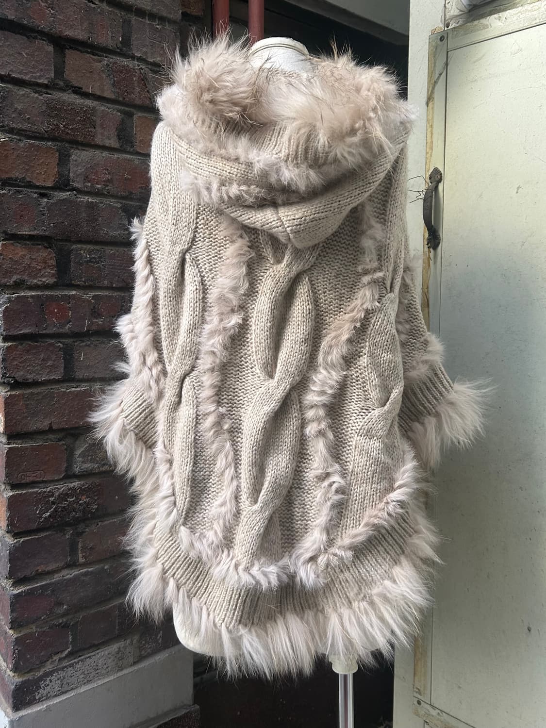 2000s JPN 모리걸 후드 퍼 케이프  상품이미지2