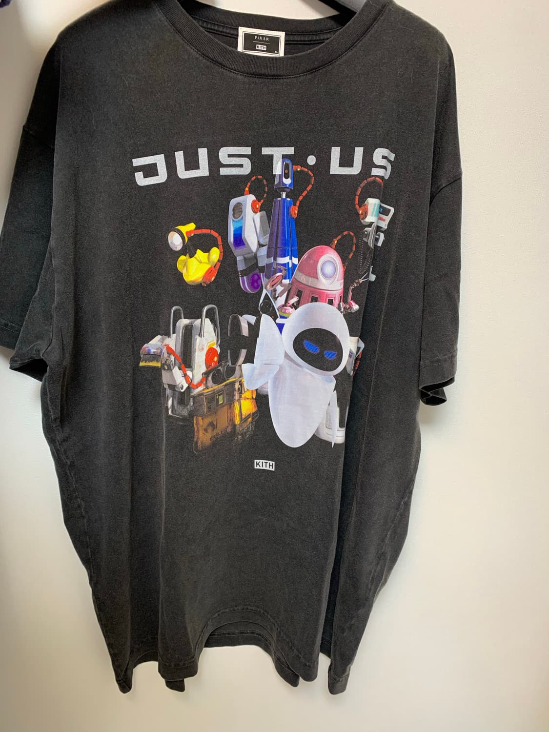 kithX pixar wall-e 키스 x 픽사 월E 반팔 XL 상품이미지1