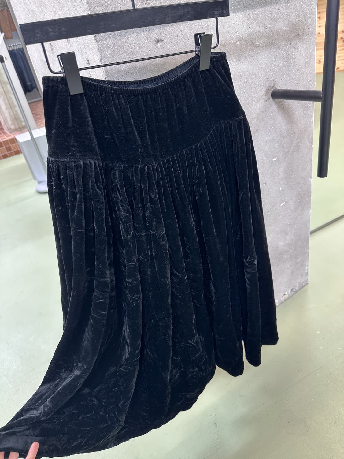 black velour volume skirt 상품이미지1
