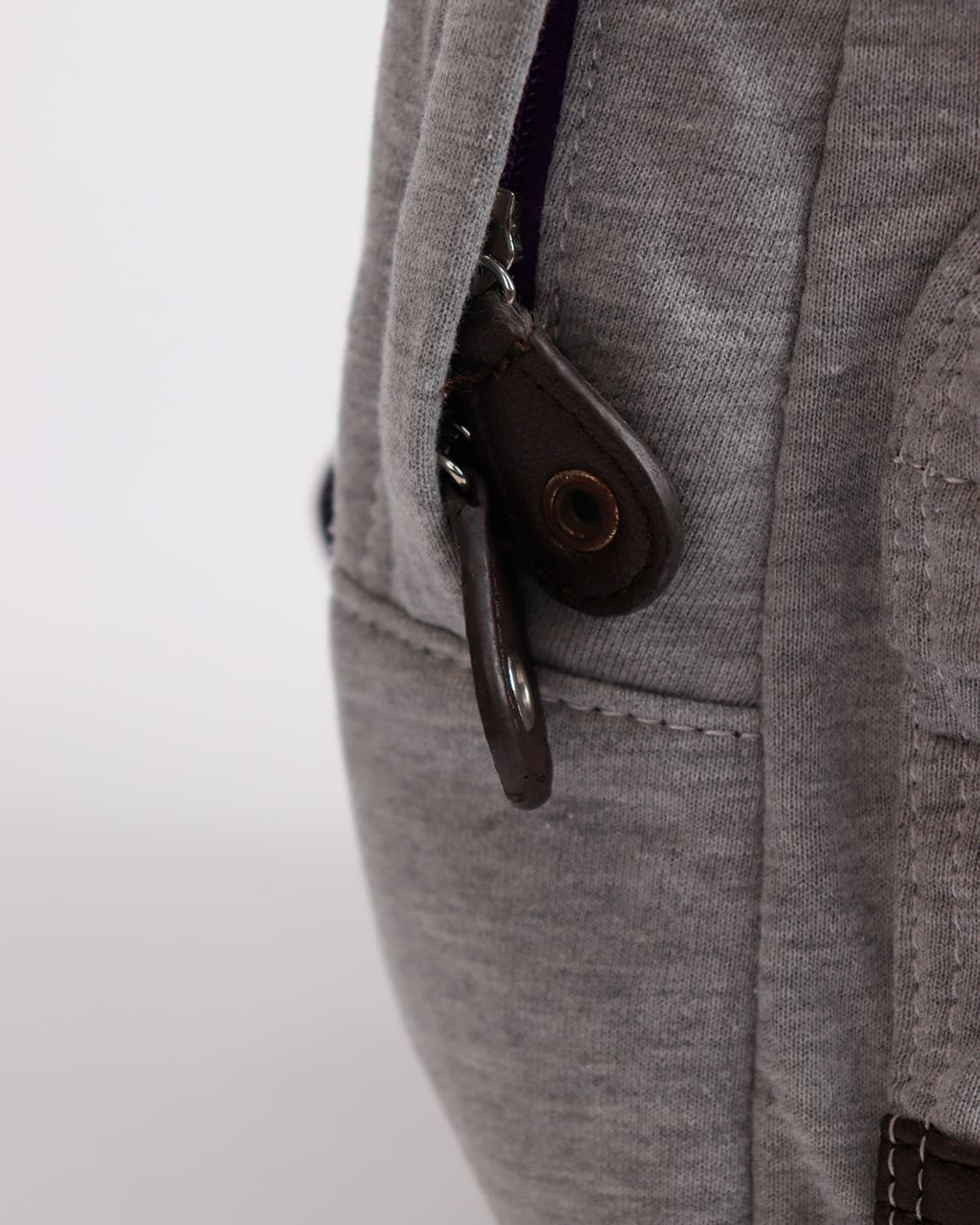 [CONVERSE] 그레이 스웨트 패브릭 백팩 상품이미지5