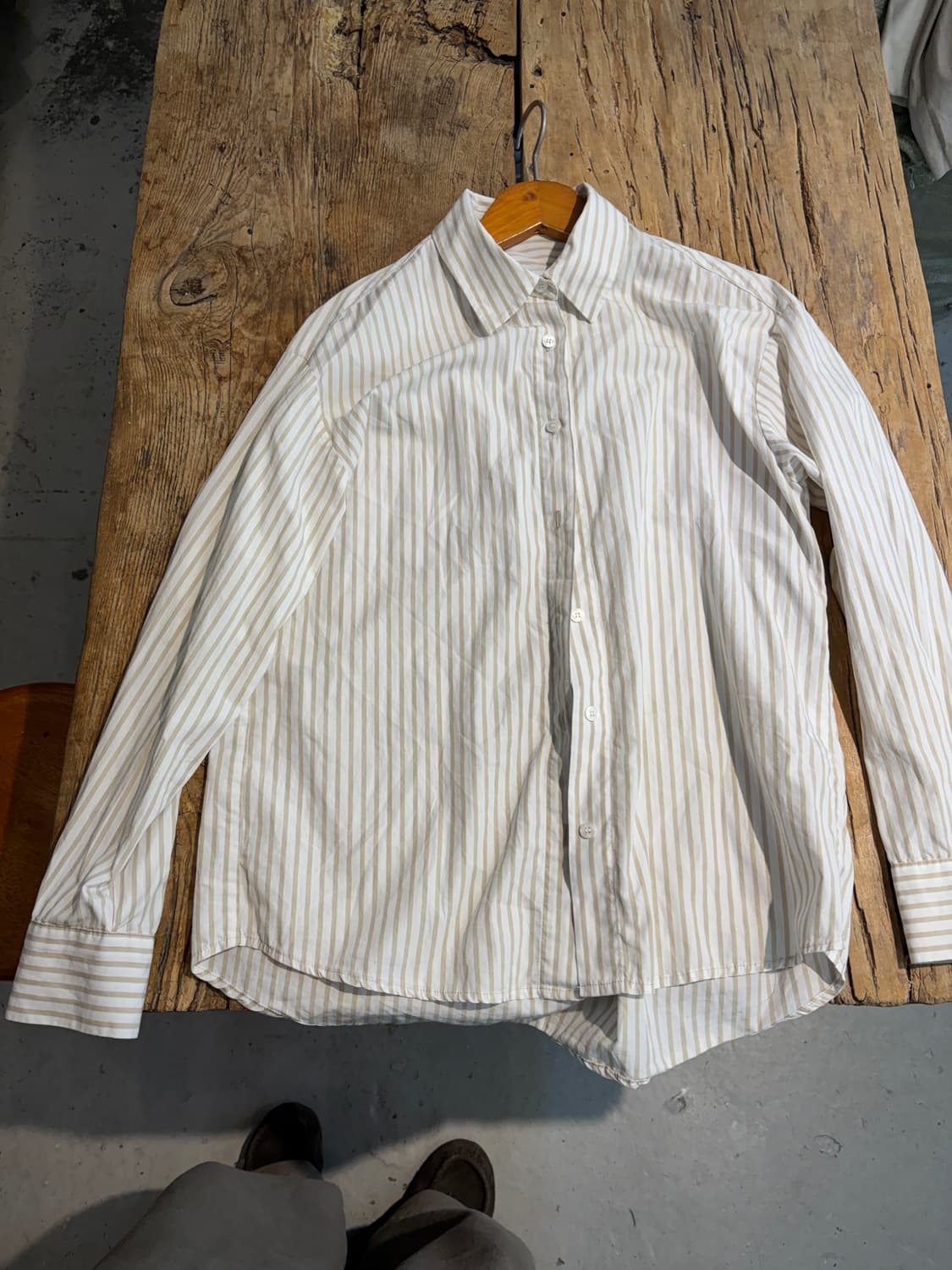 원모어띵[onemorething] 스트라이츠 셔츠 상품이미지1