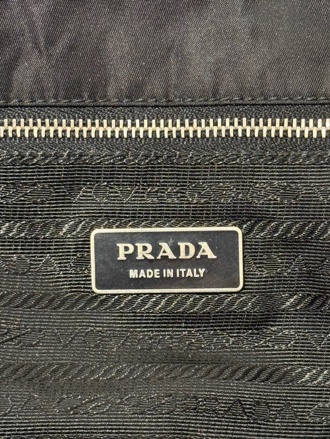 프라다 블랙 테수토 플랩 나일론 숄더백  상품이미지8