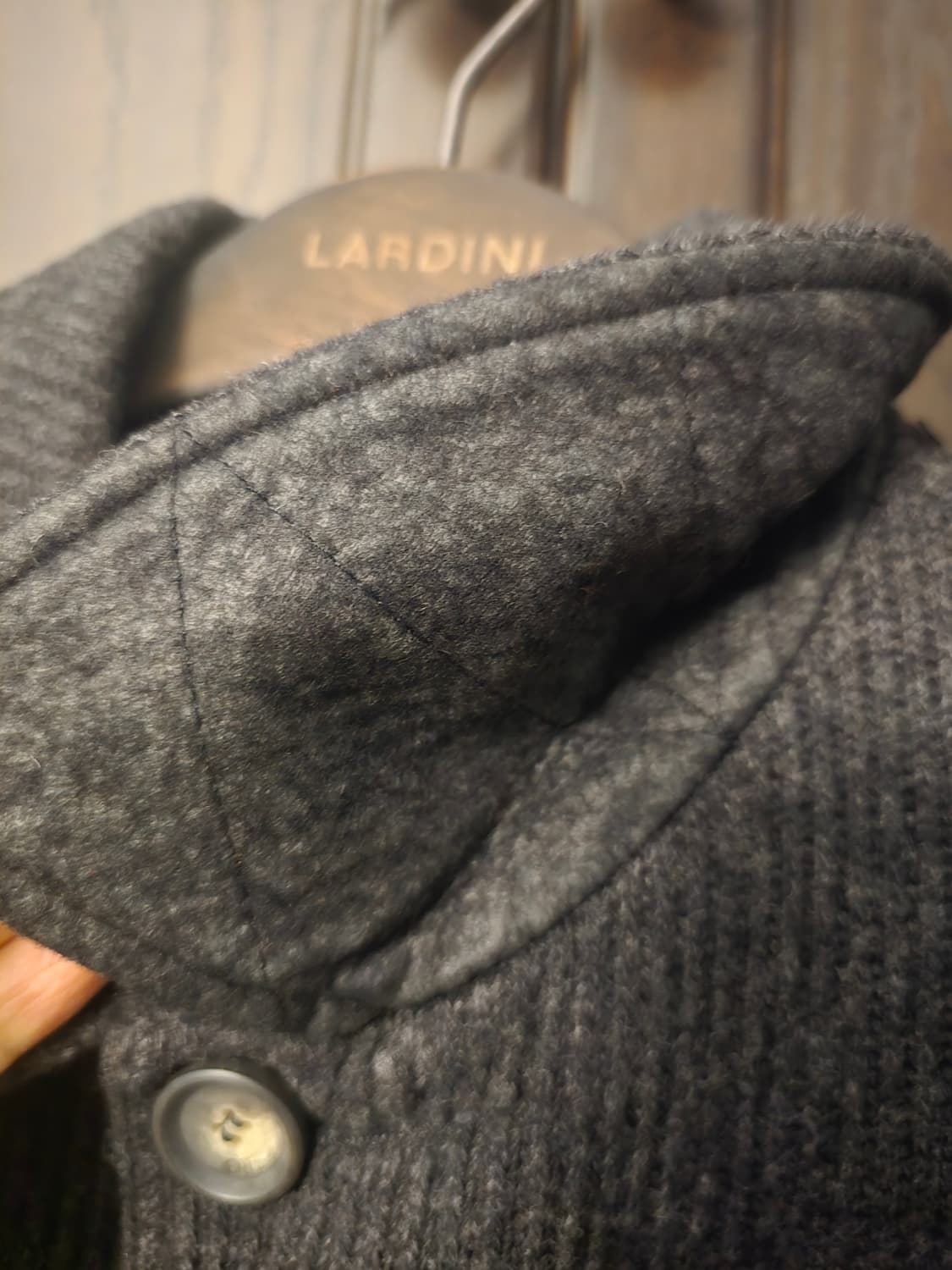 아이스버그 코트가디건 자켓 52사이즈입니다. 상품이미지3