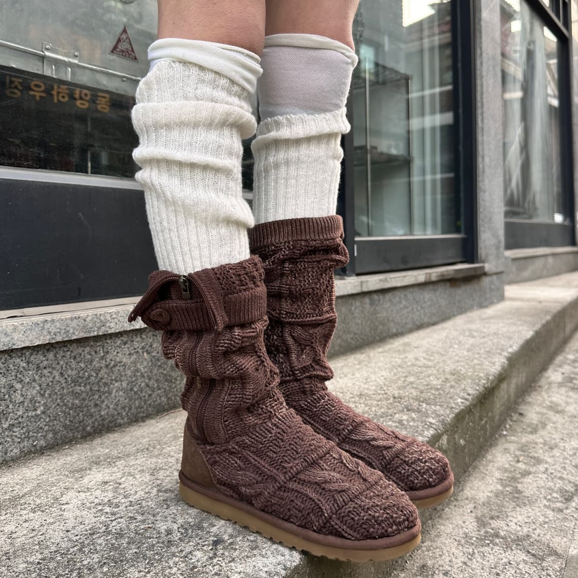 00s 브라운 어그 카디 니트 부츠 상품이미지1
